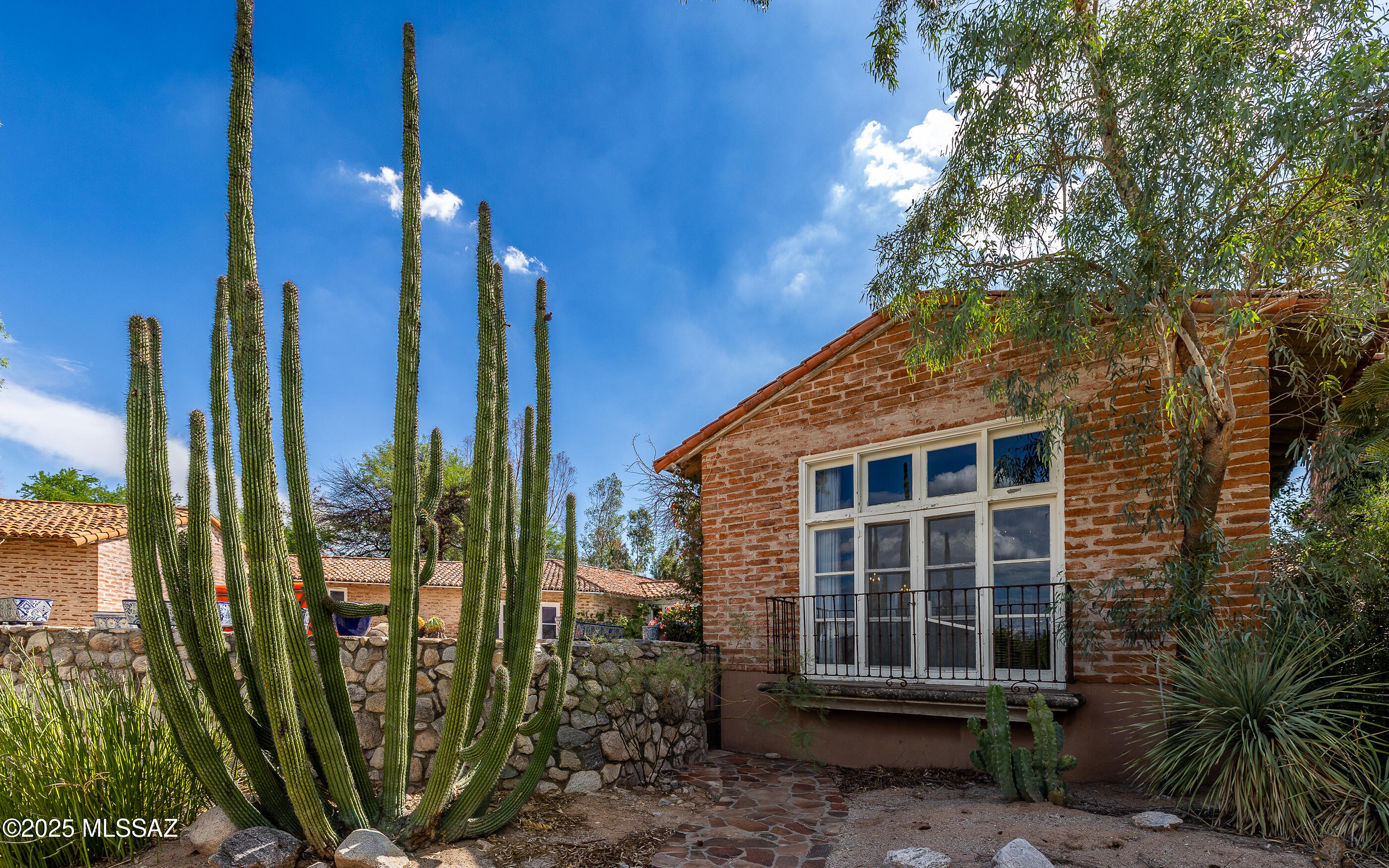 9835 E Morning Star Drive