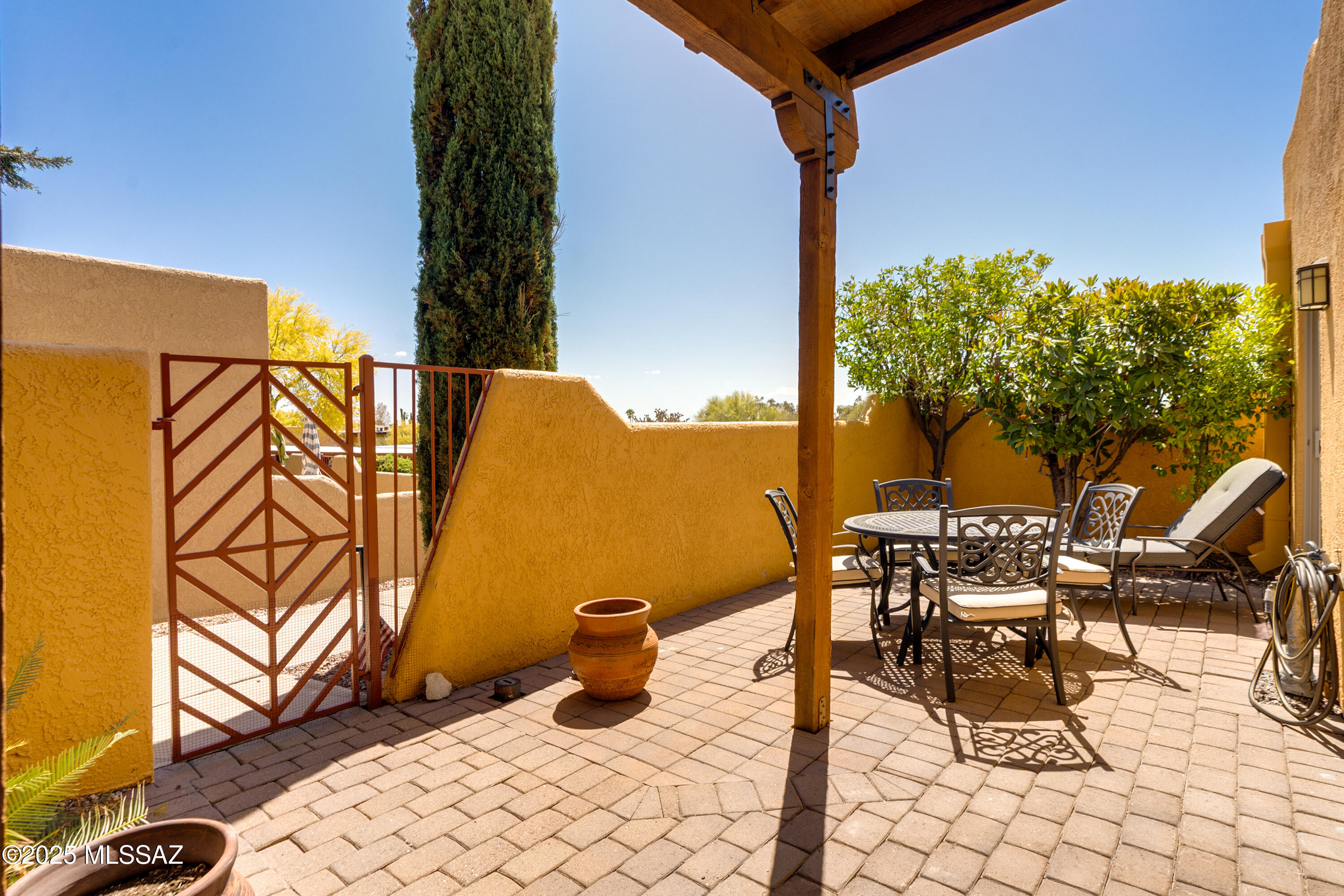 6255 N Camino Pimeria Alta Unit: 122