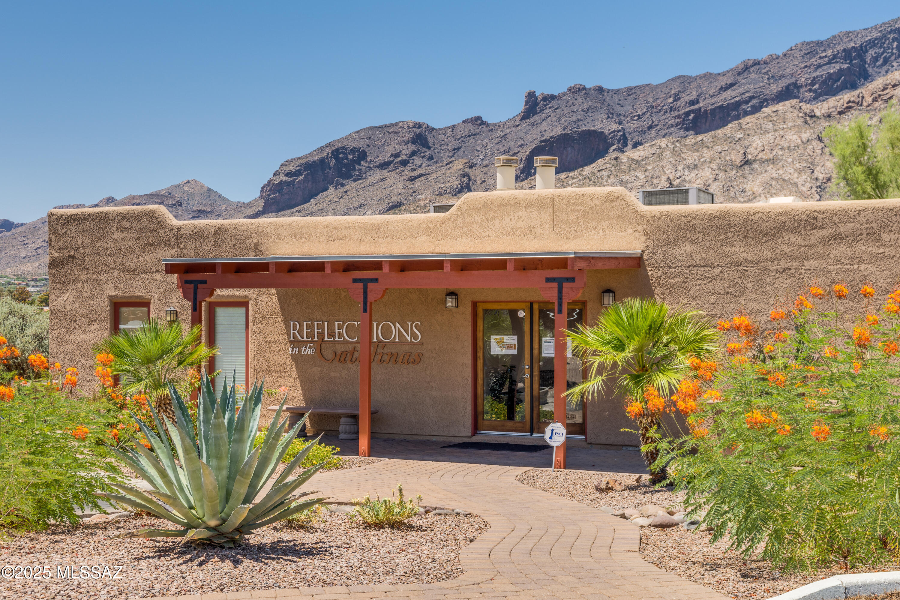 6255 N Camino Pimeria Alta Unit: 122