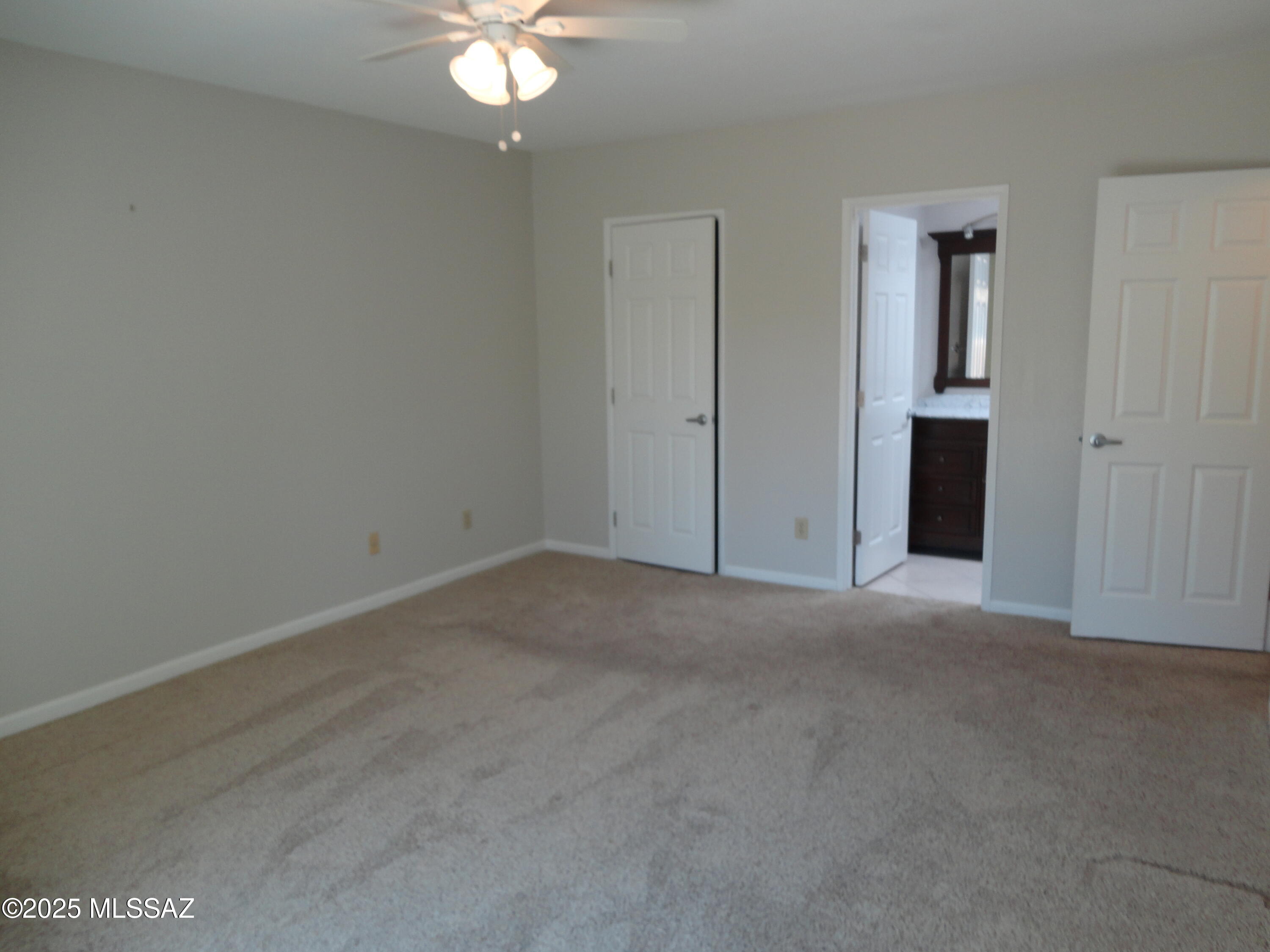 6255 N Camino Pimeria Alta Unit: 122