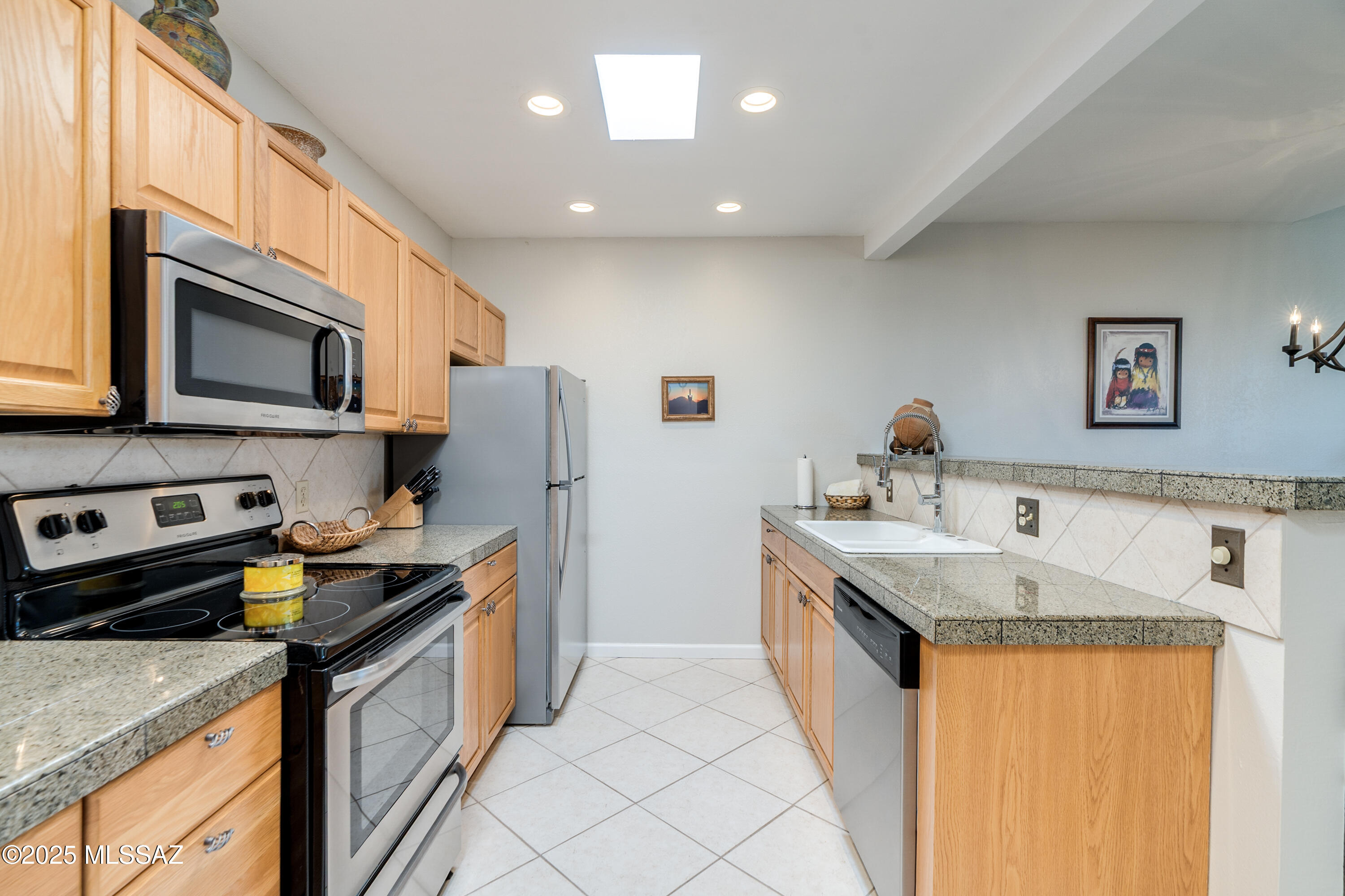 6255 N Camino Pimeria Alta Unit: 122