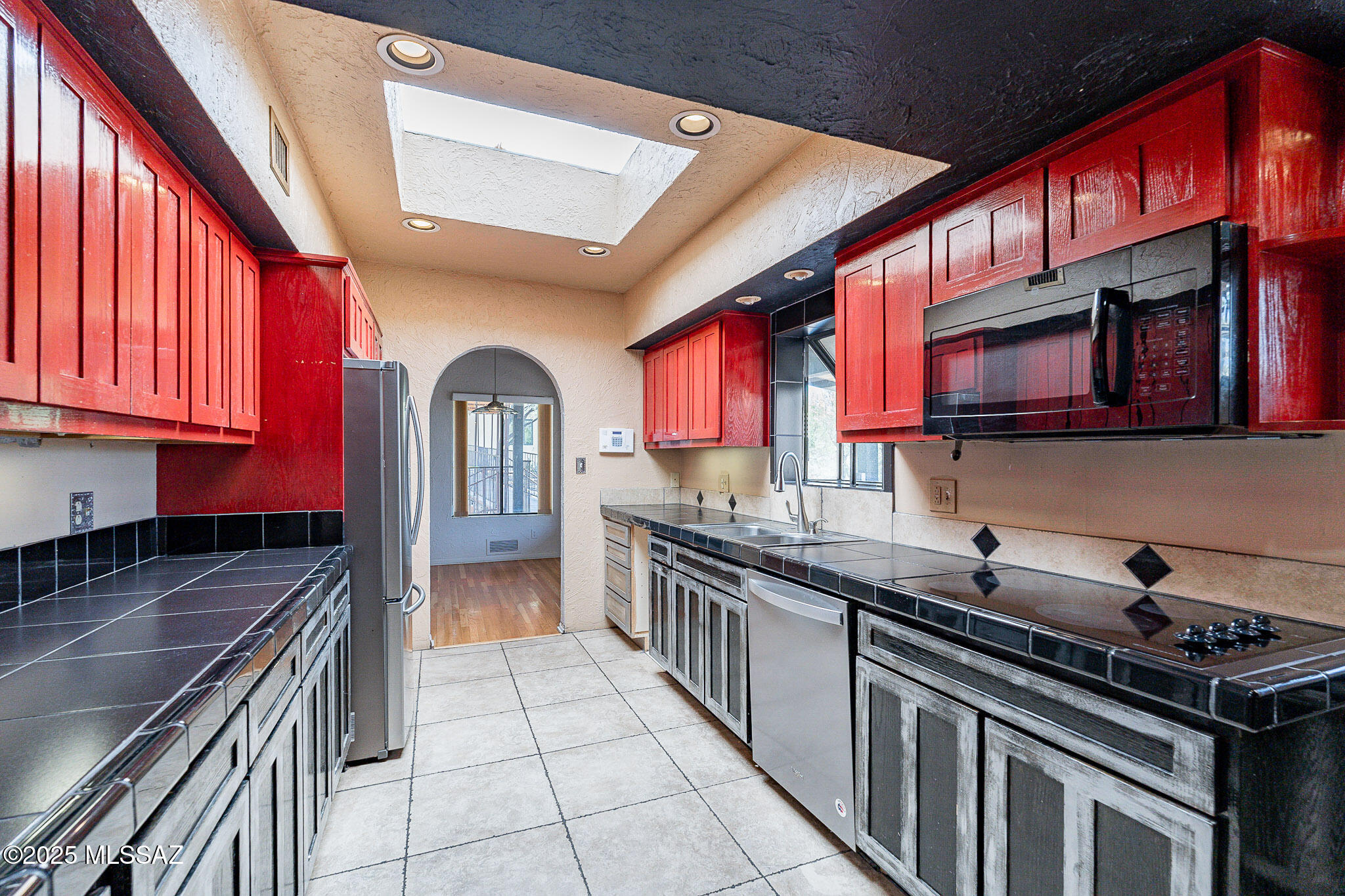 9450 E Placita Oaxaca