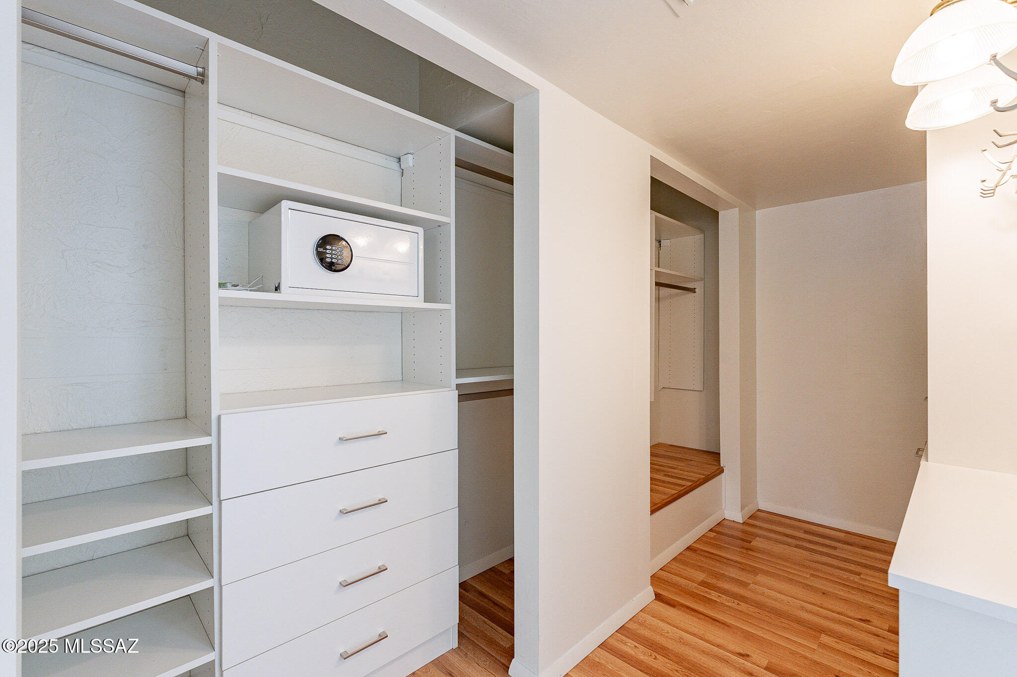 9450 E Placita Oaxaca