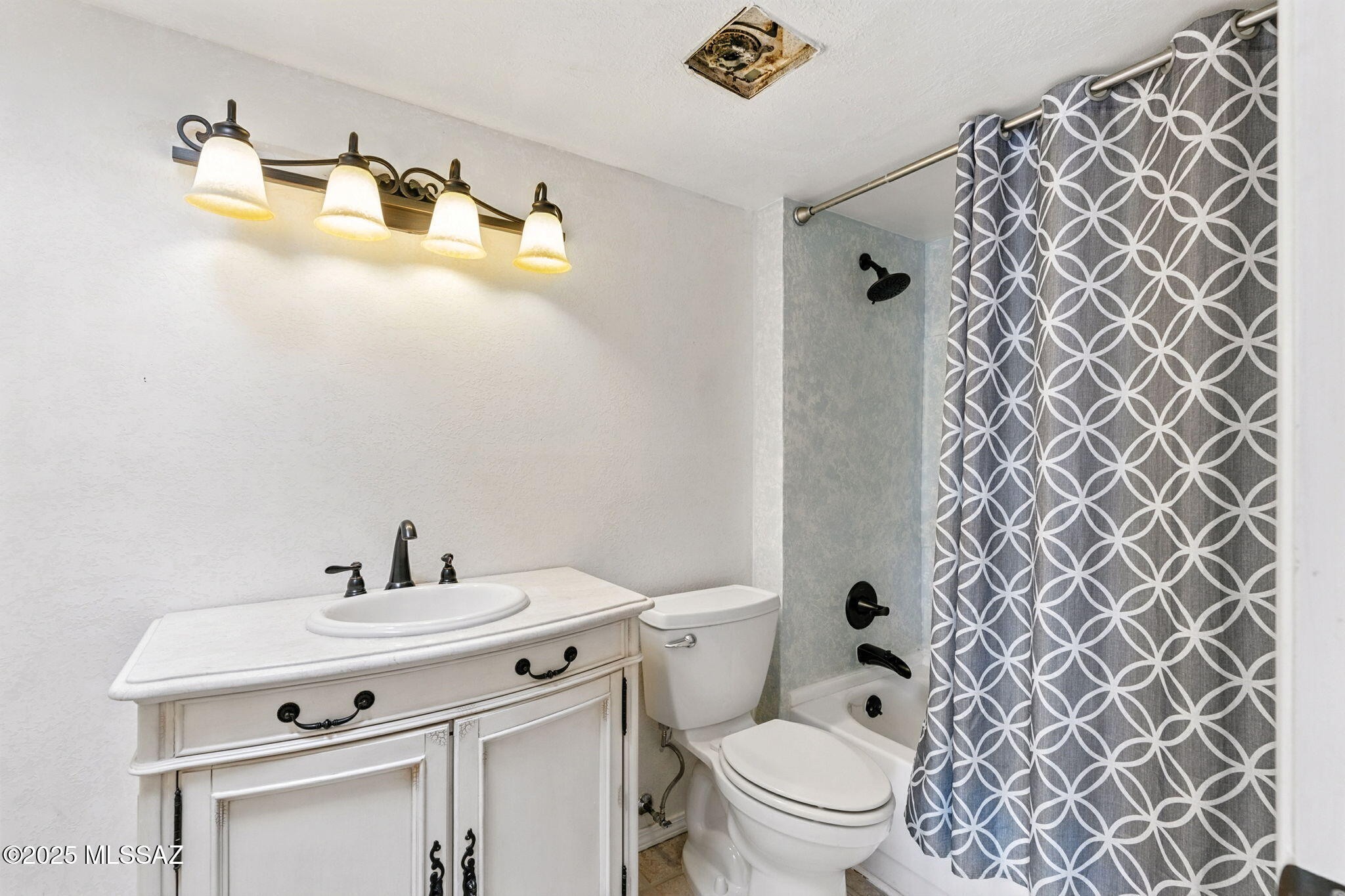 9085 E Bellevue Street