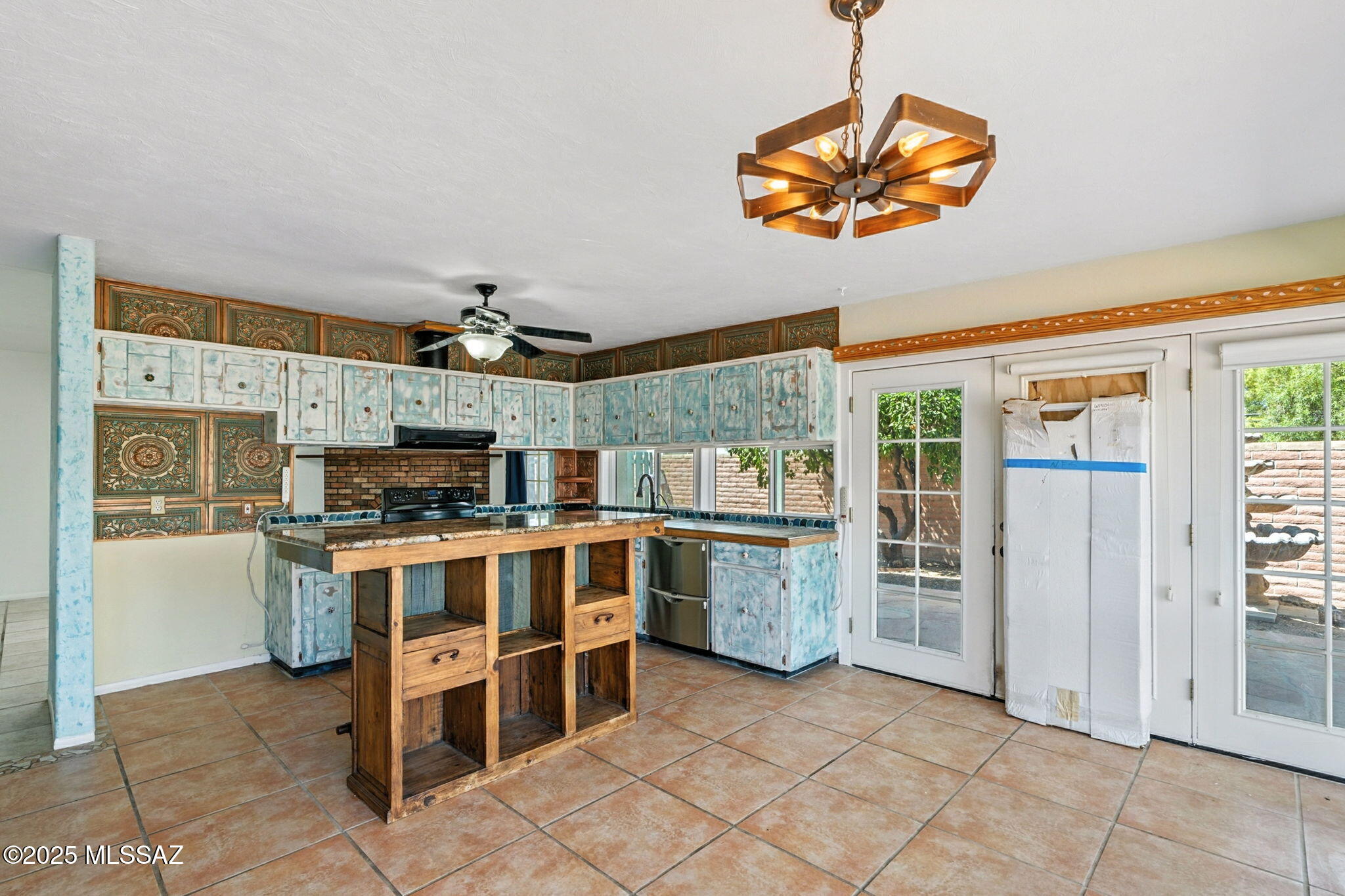 9085 E Bellevue Street