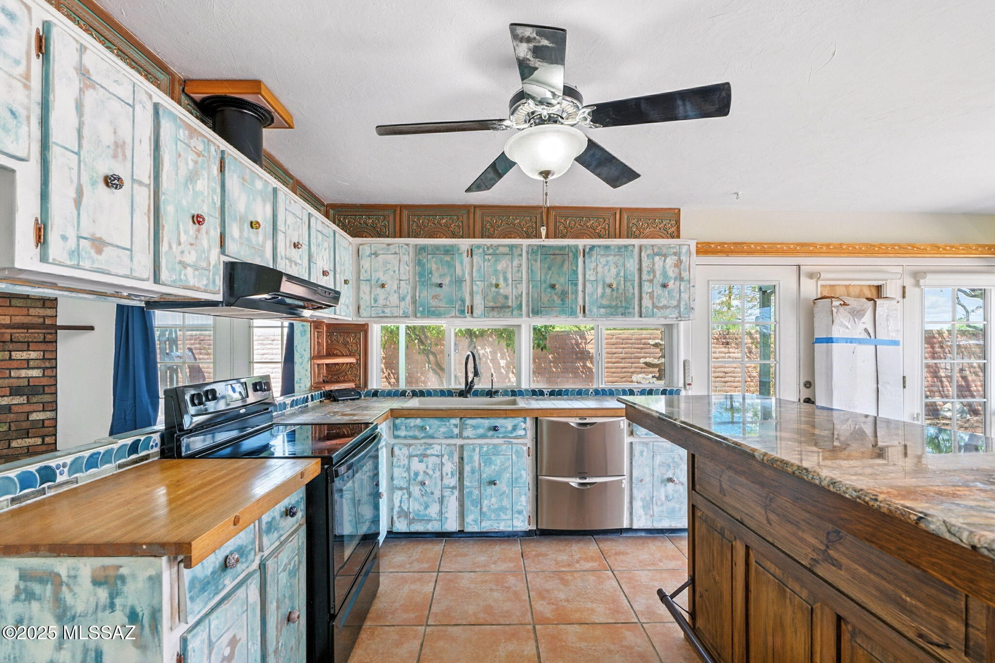 9085 E Bellevue Street