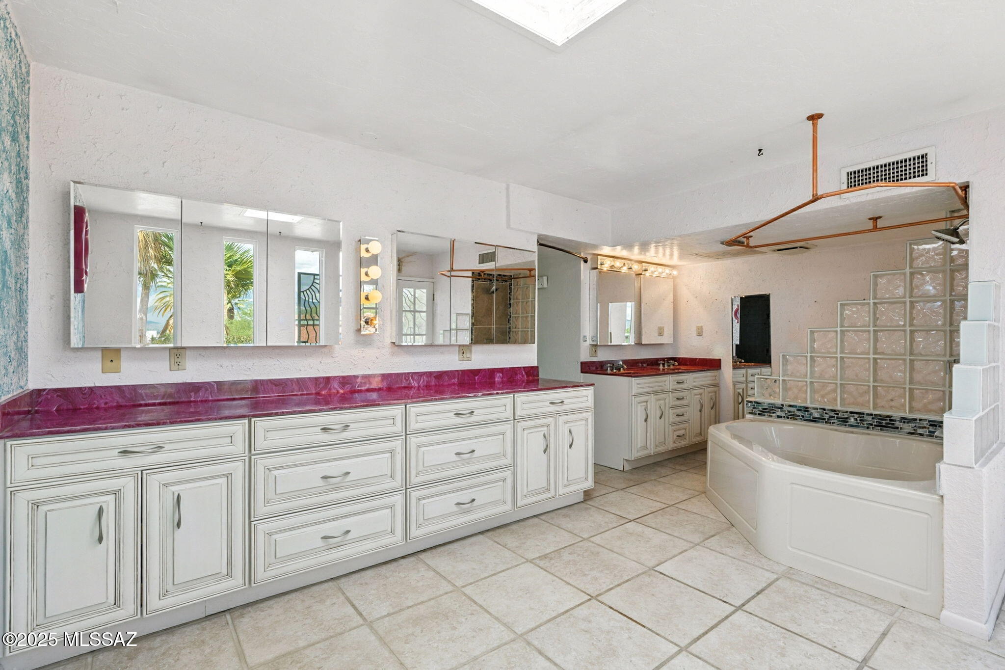 9085 E Bellevue Street