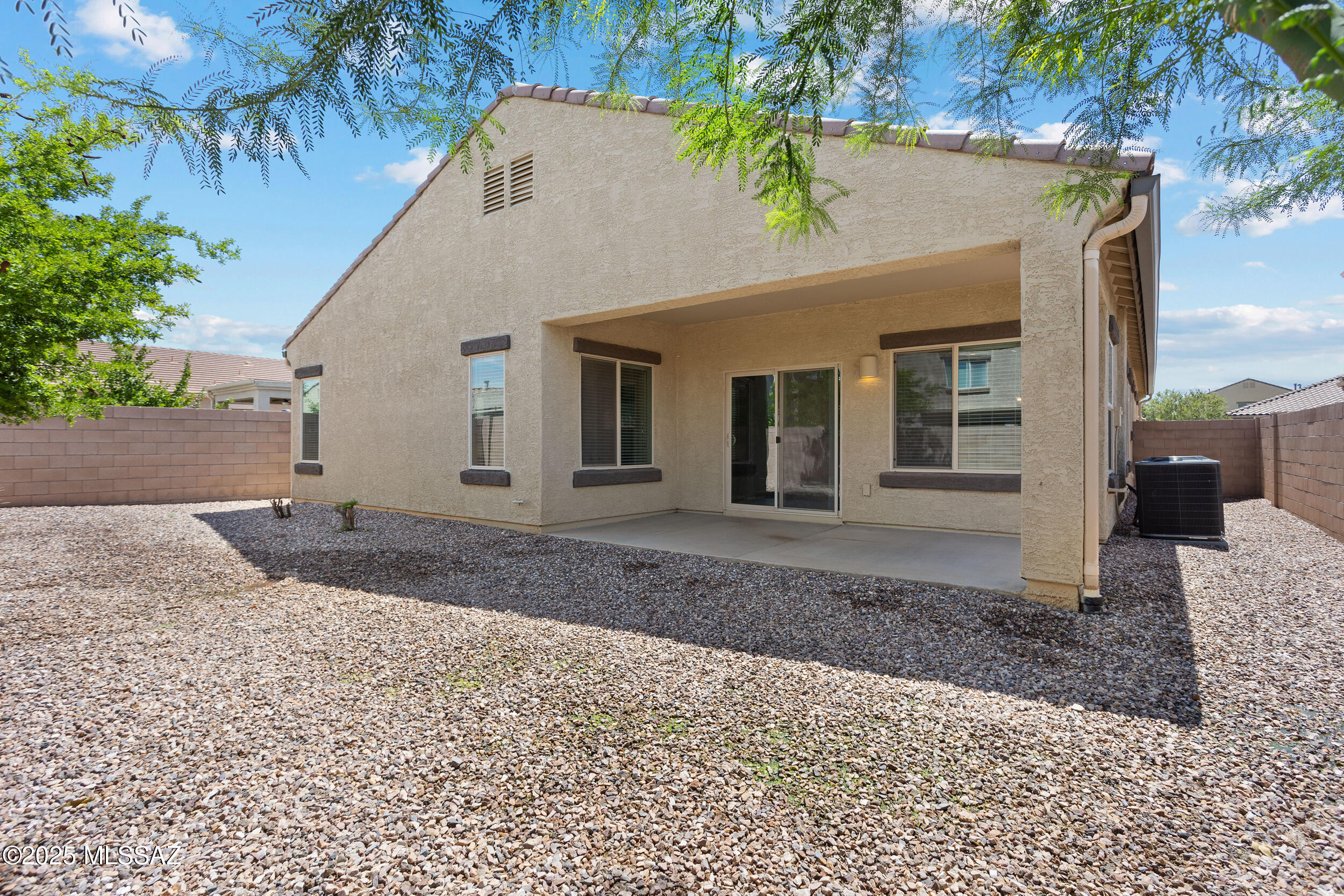 9002 W Rolling Springs Drive