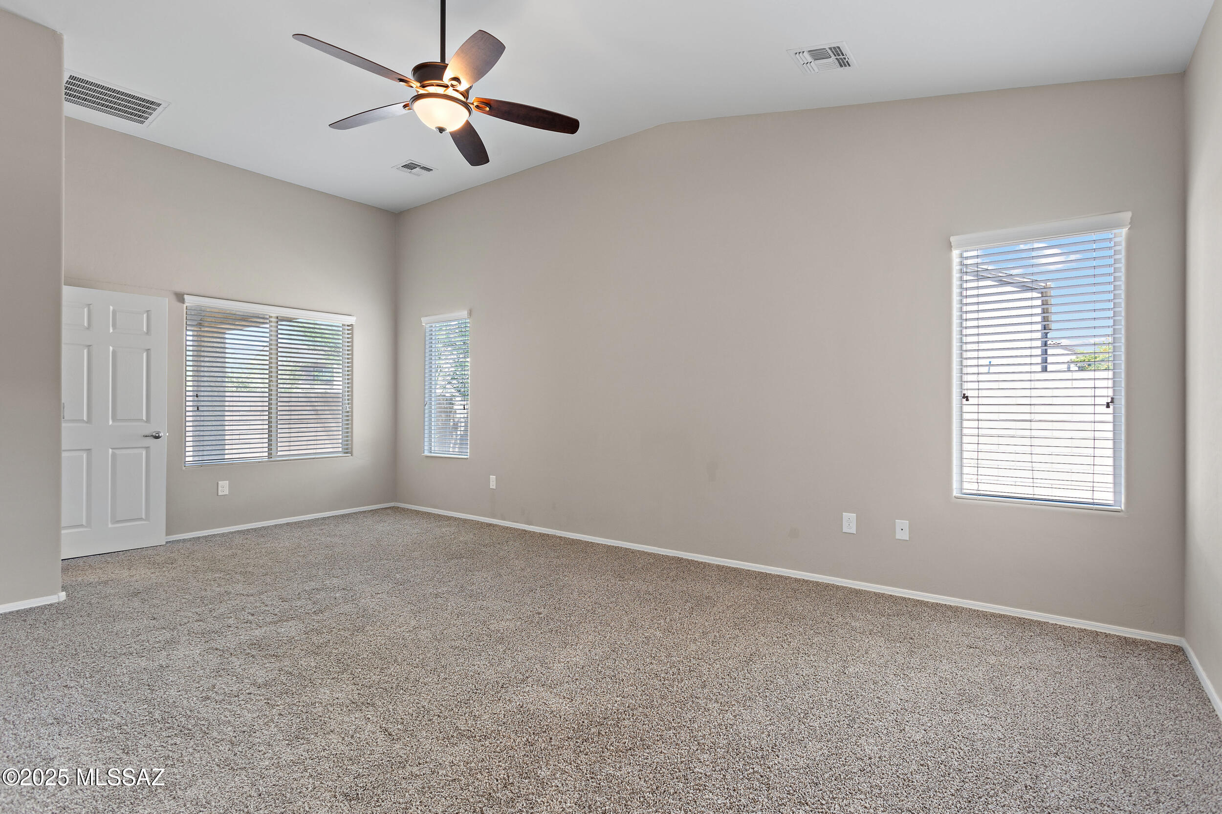 9002 W Rolling Springs Drive