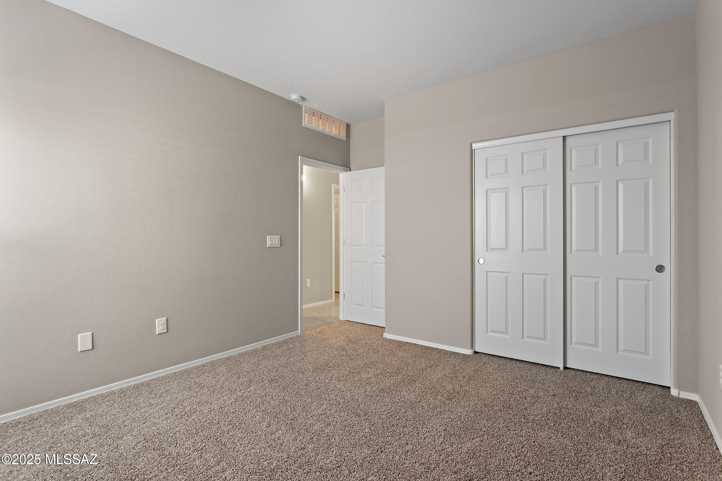 9002 W Rolling Springs Drive