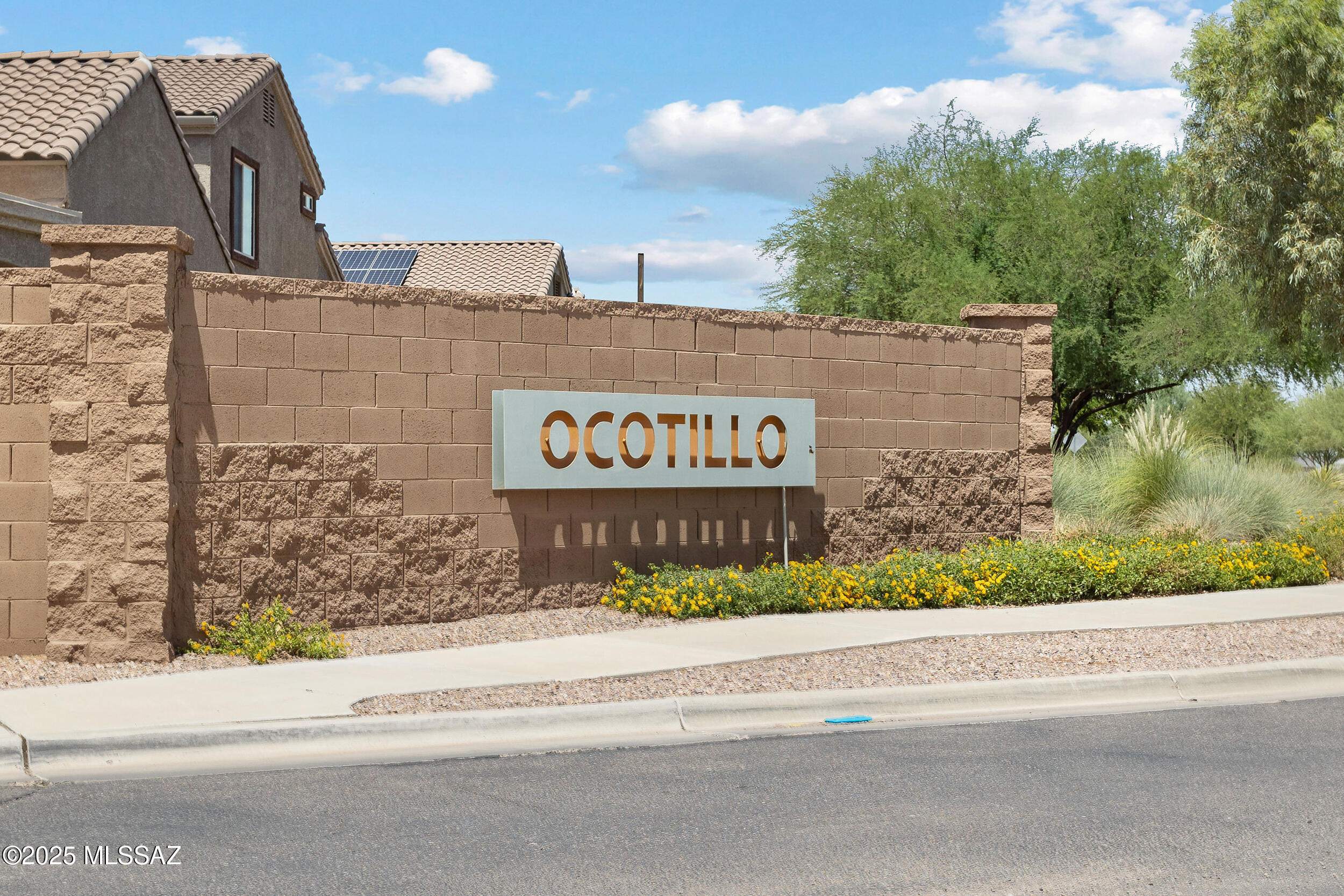 9002 W Rolling Springs Drive