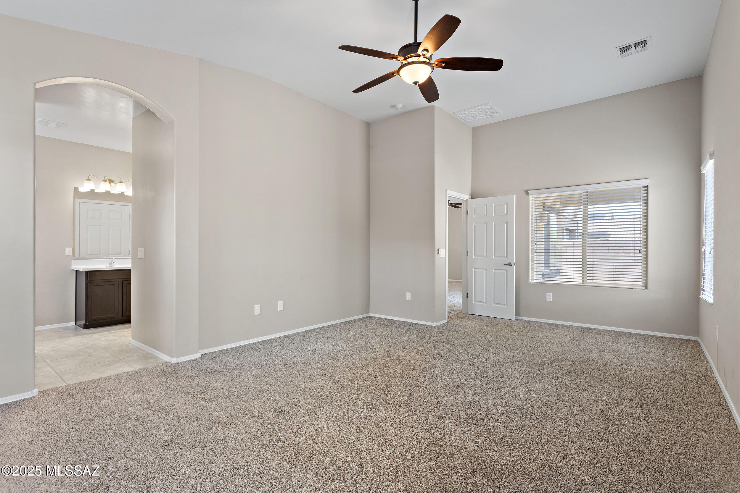 9002 W Rolling Springs Drive