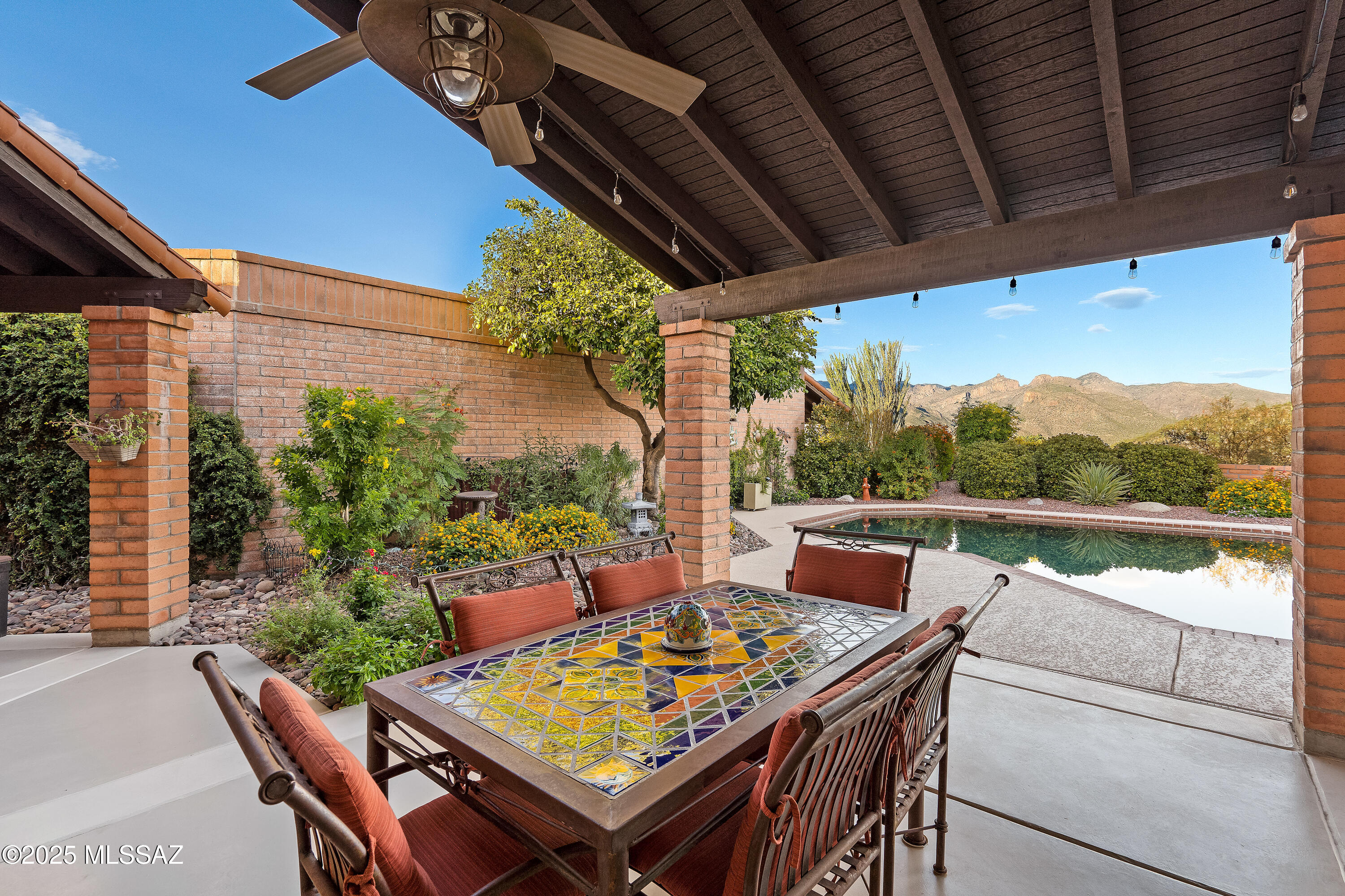 5344 N Via Sempreverde