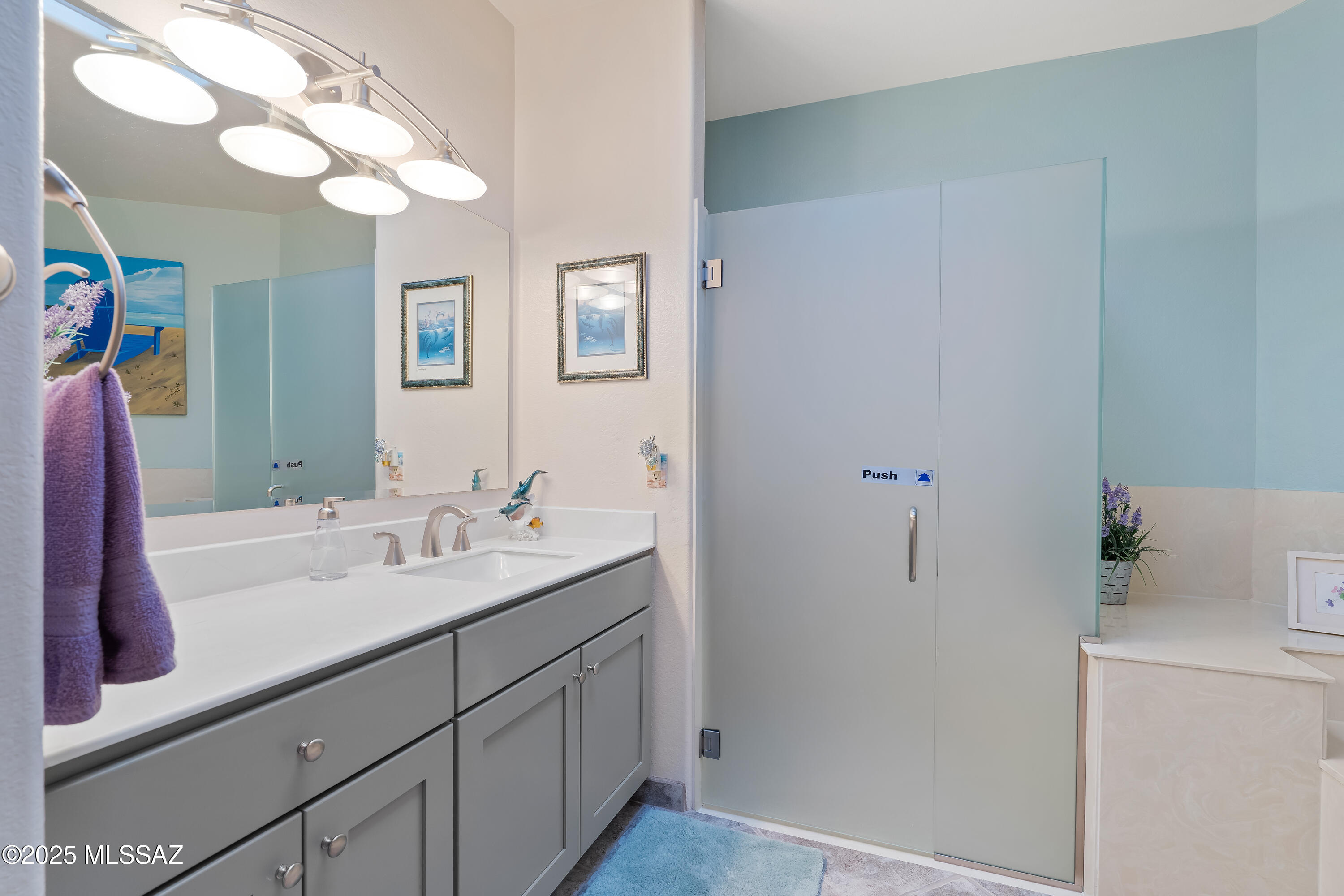 5344 N Via Sempreverde