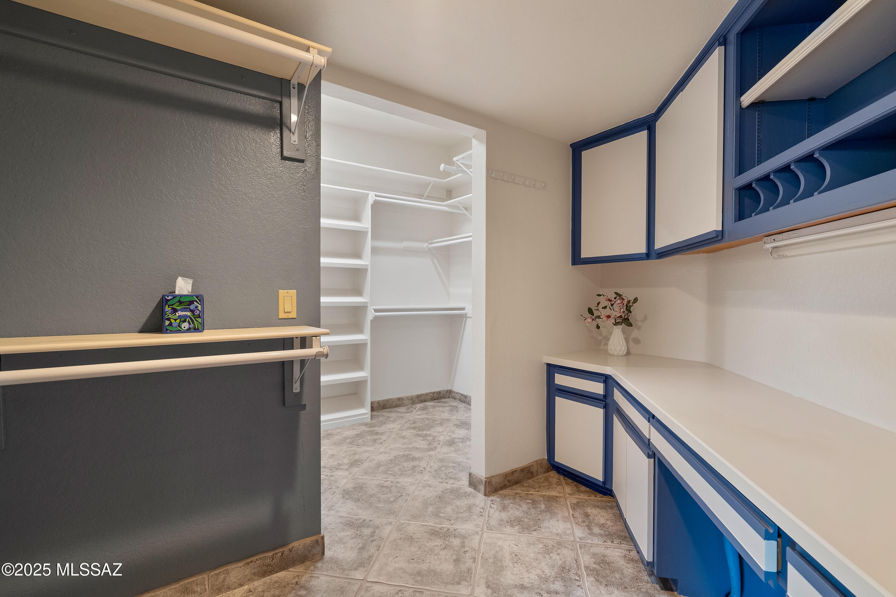 5344 N Via Sempreverde