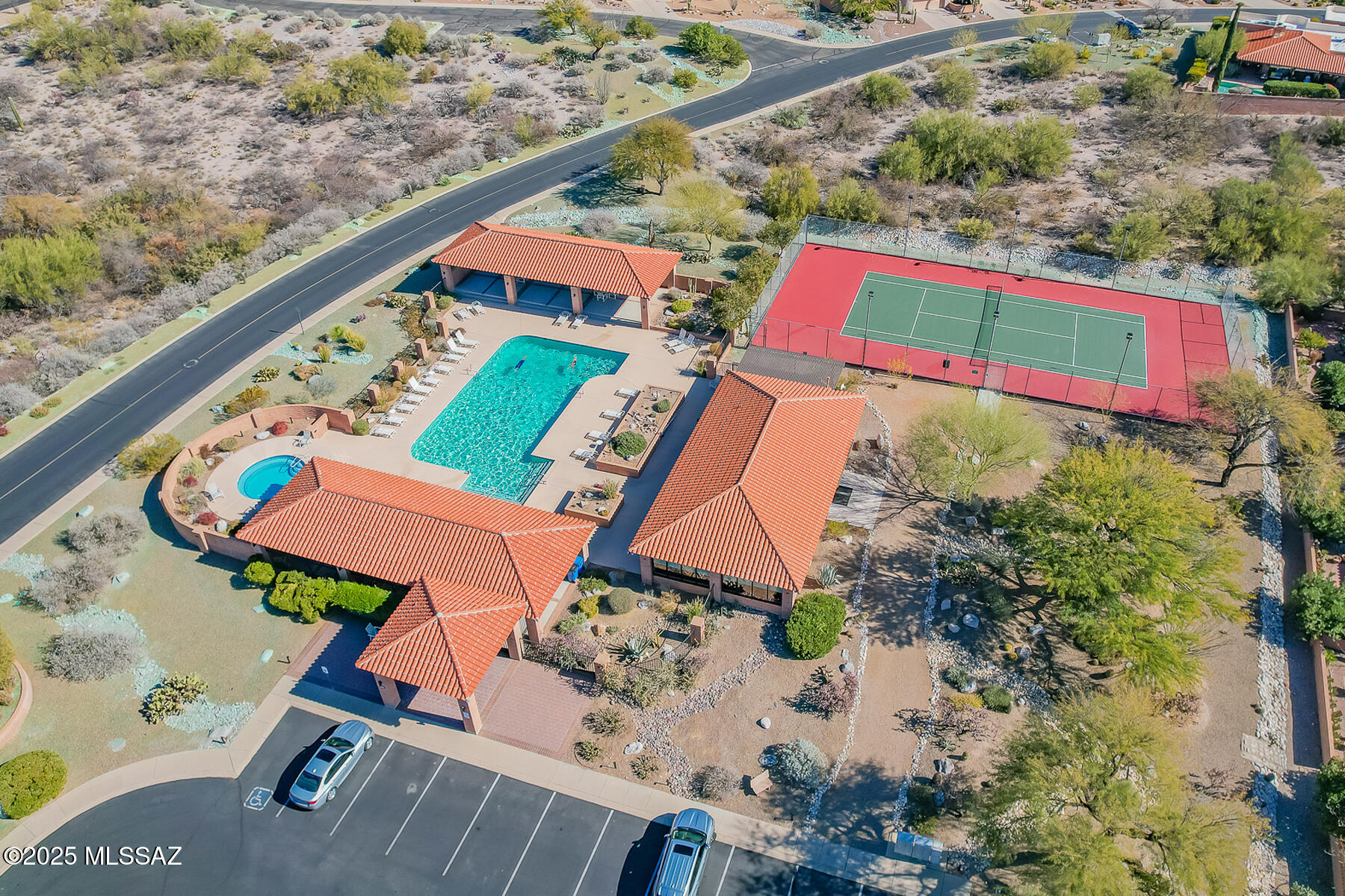 5344 N Via Sempreverde