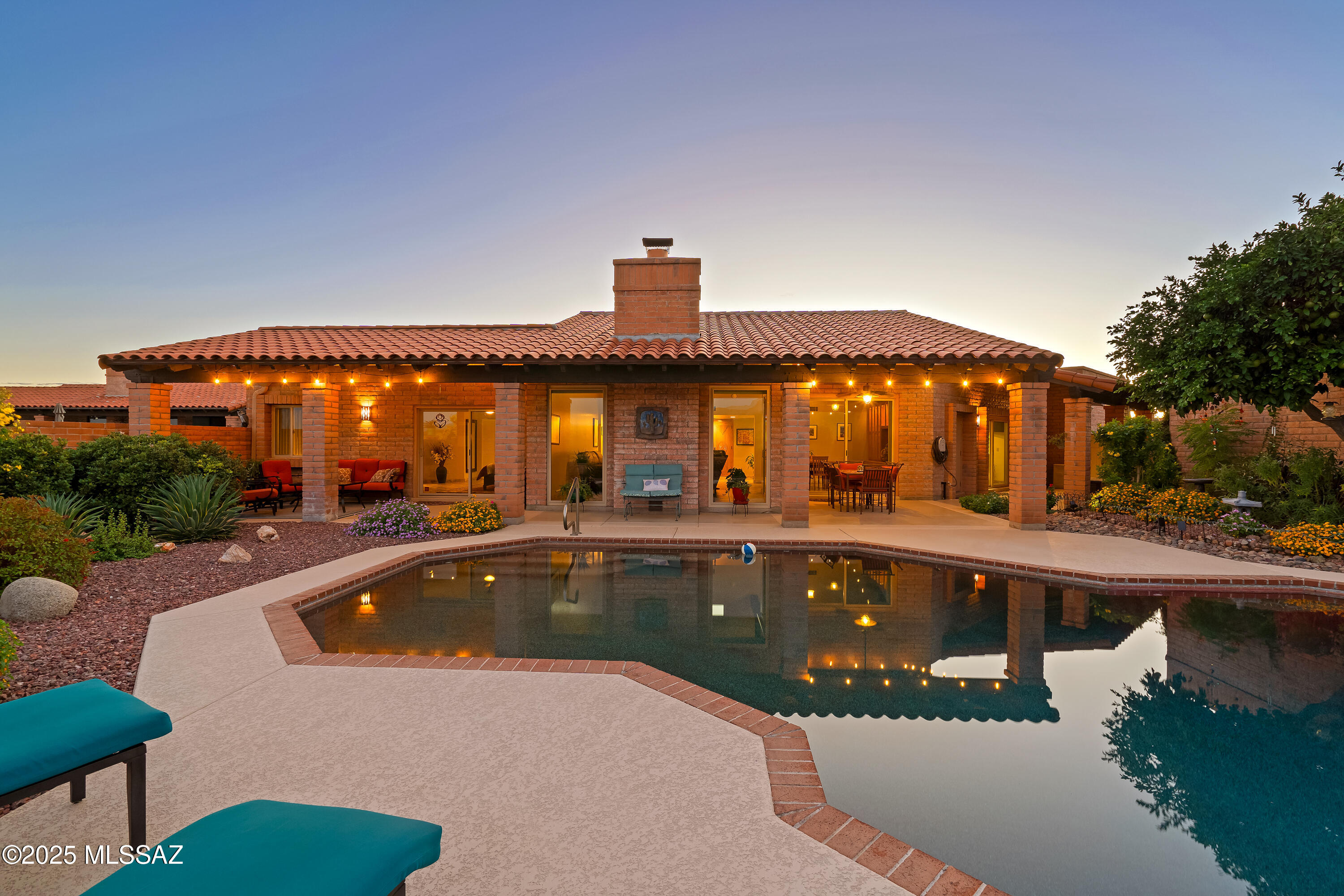 5344 N Via Sempreverde