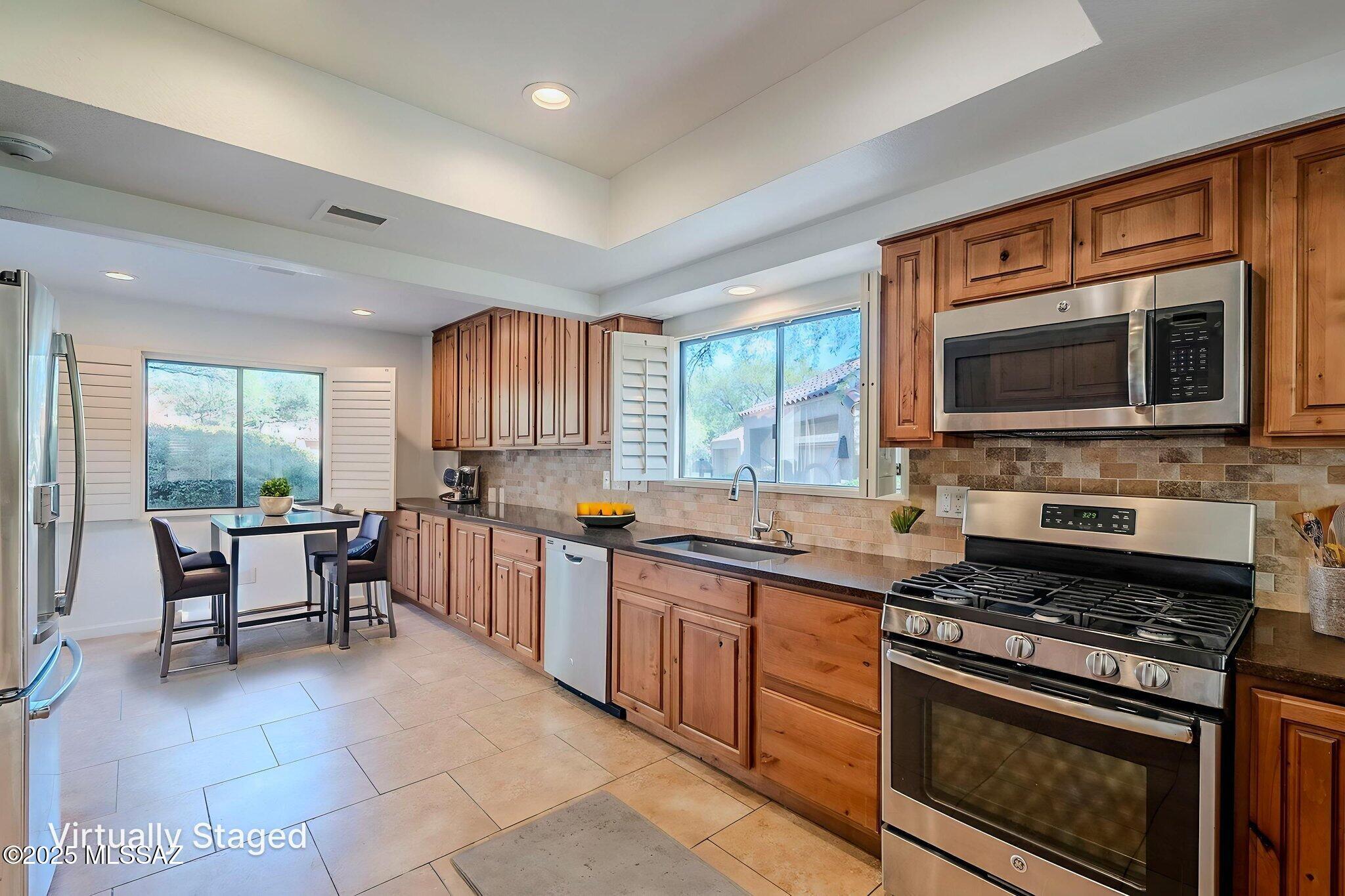 6127 N Golden Eagle Drive