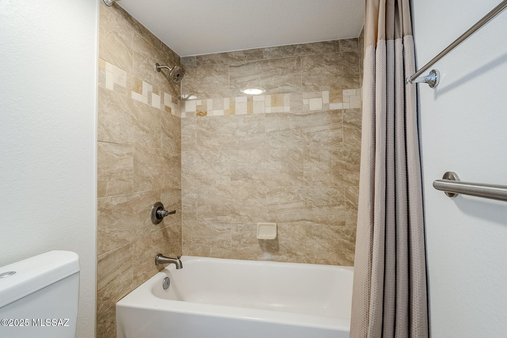 6127 N Golden Eagle Drive