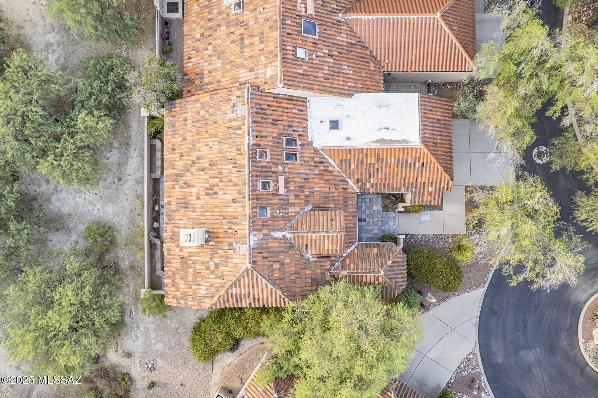 6127 N Golden Eagle Drive