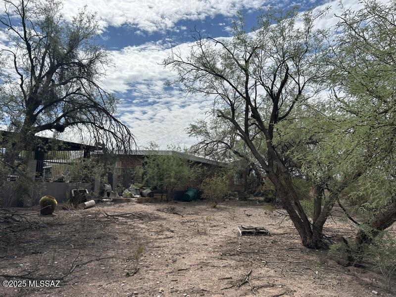 11525 E Tanque Verde Road