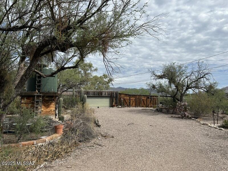 11525 E Tanque Verde Road