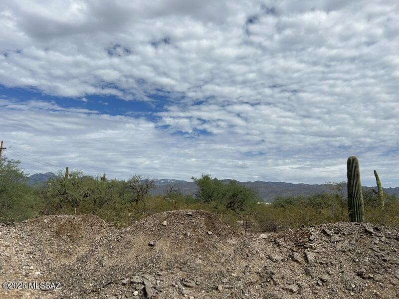 11525 E Tanque Verde Road