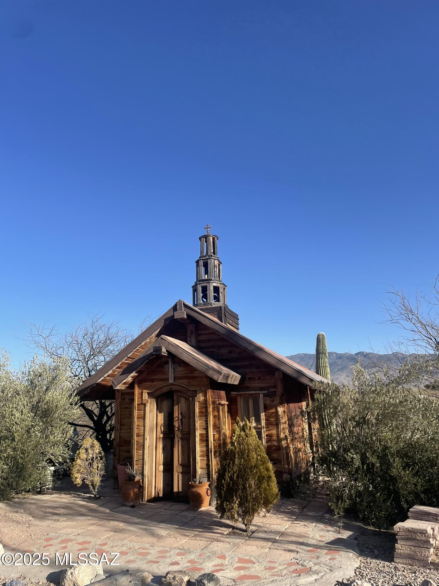 11525 E Tanque Verde Road