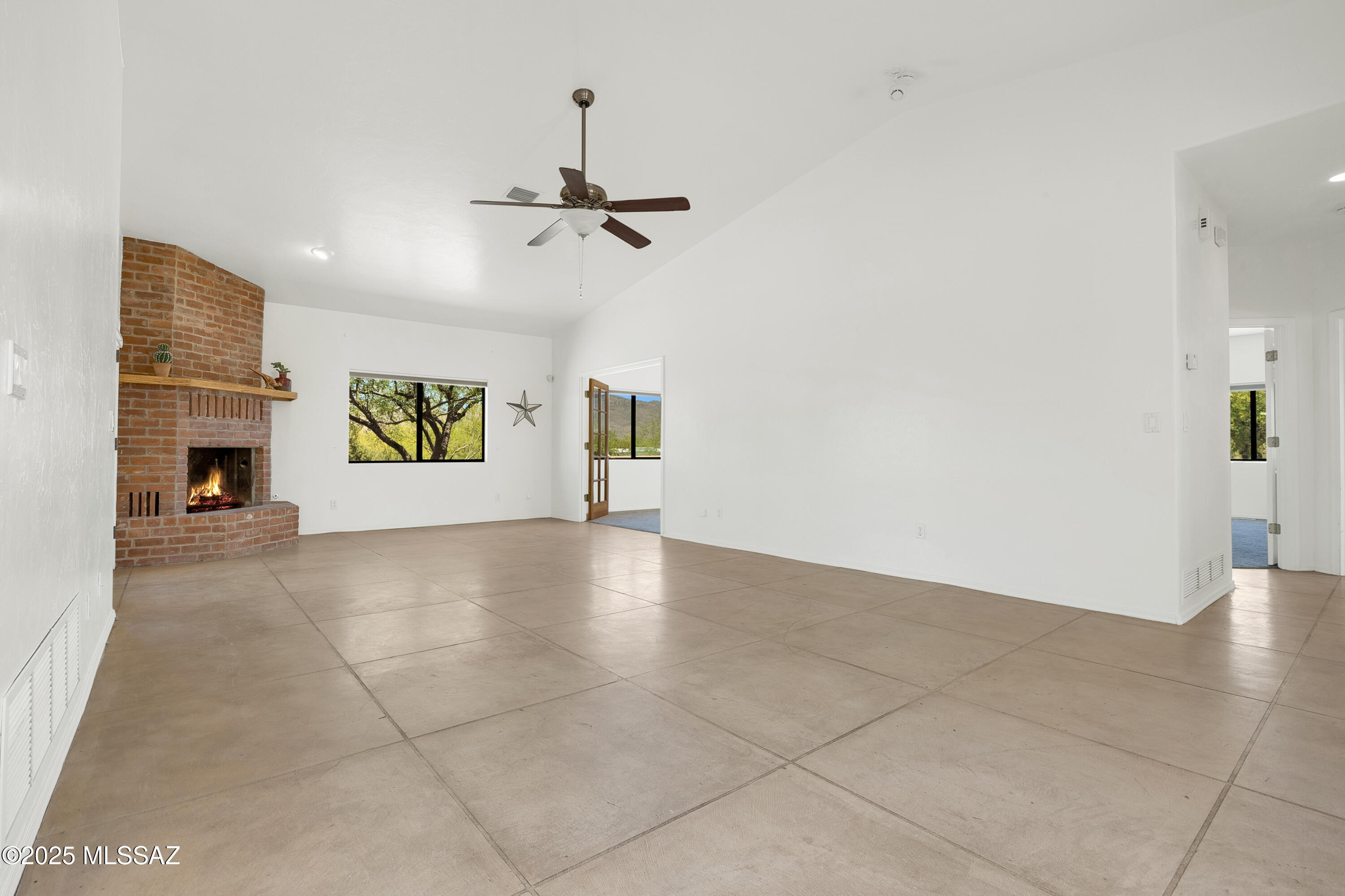 12471 E Speedway Boulevard