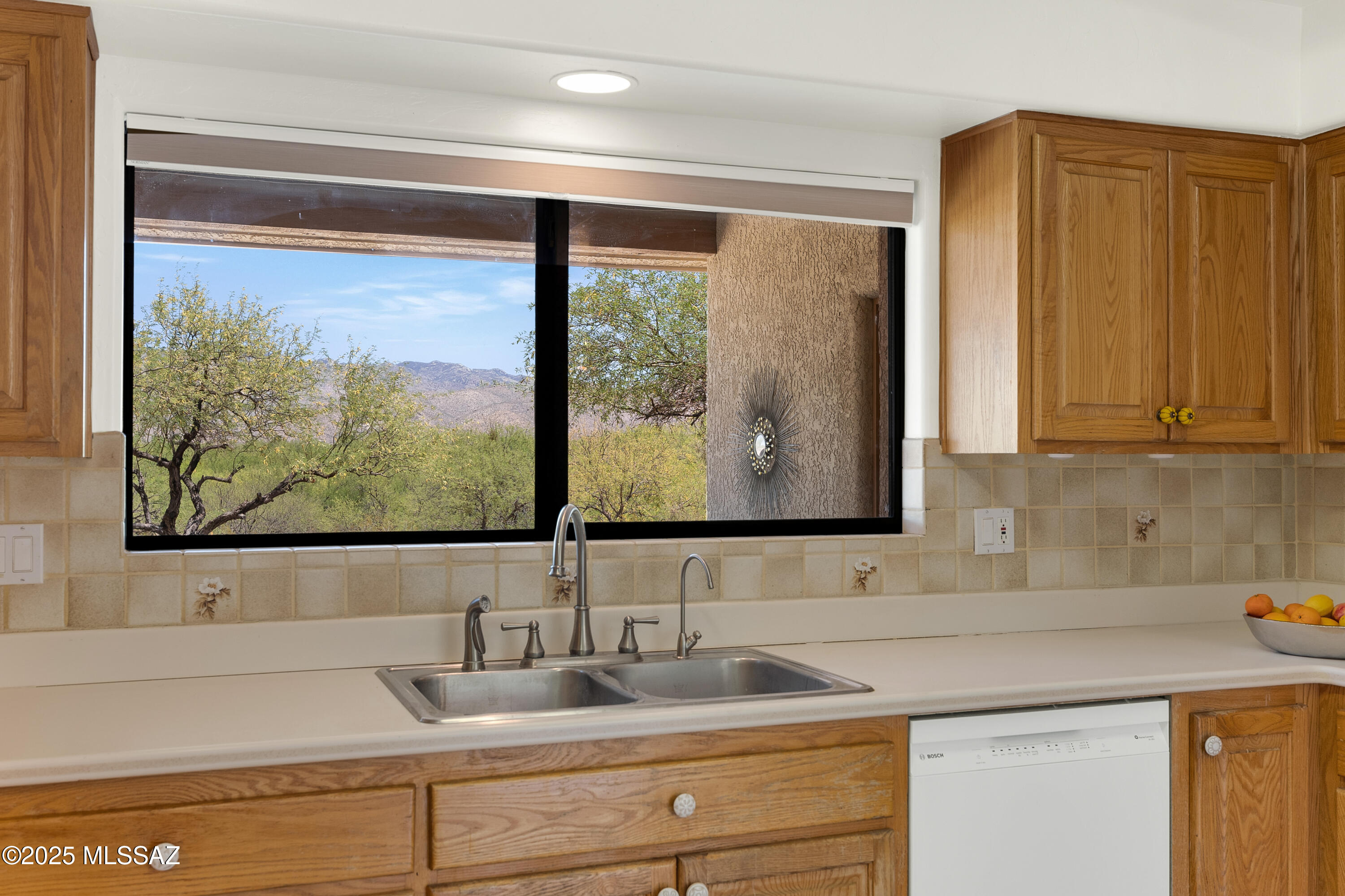 12471 E Speedway Boulevard