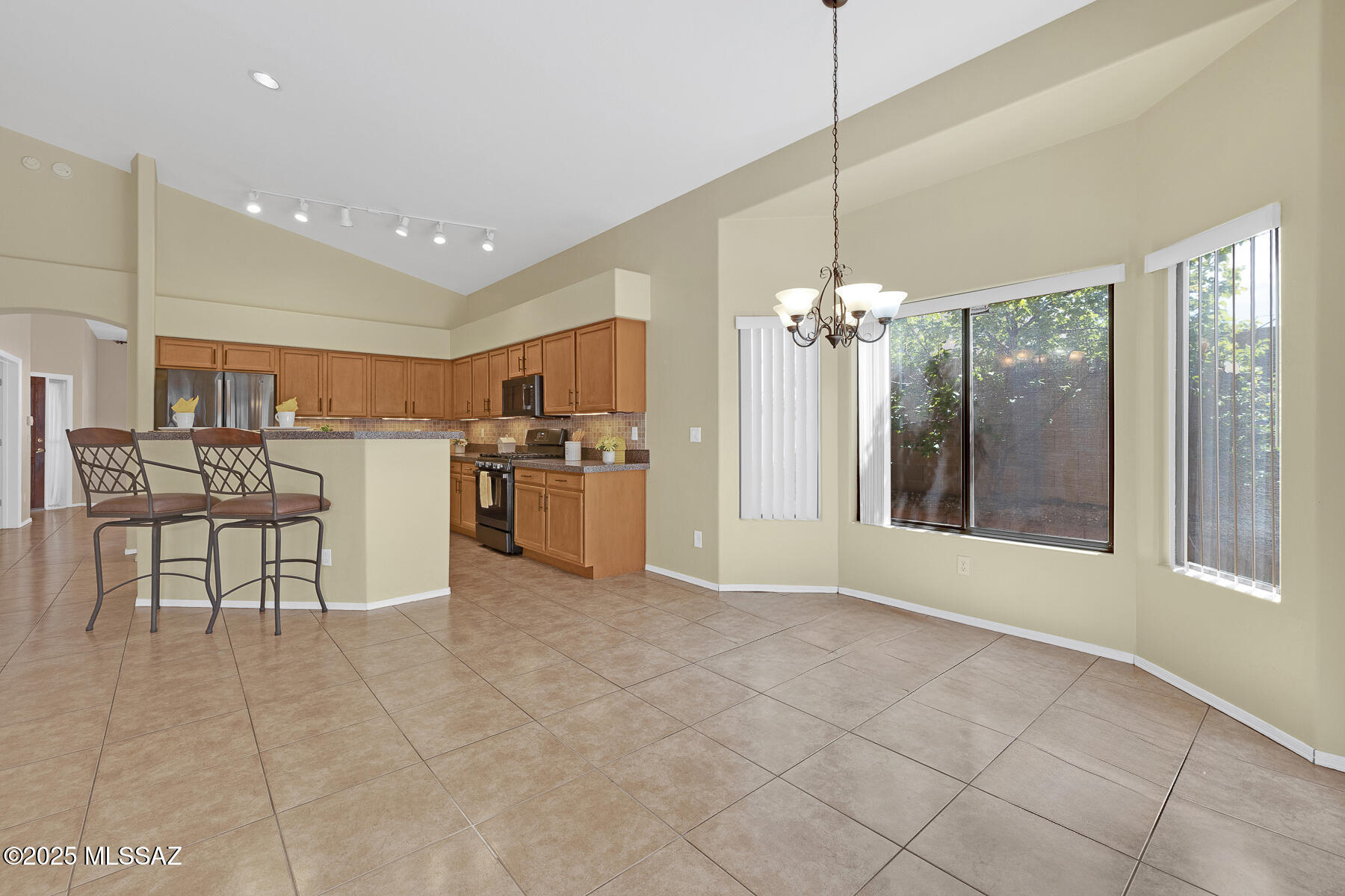 10980 E Siskin Place