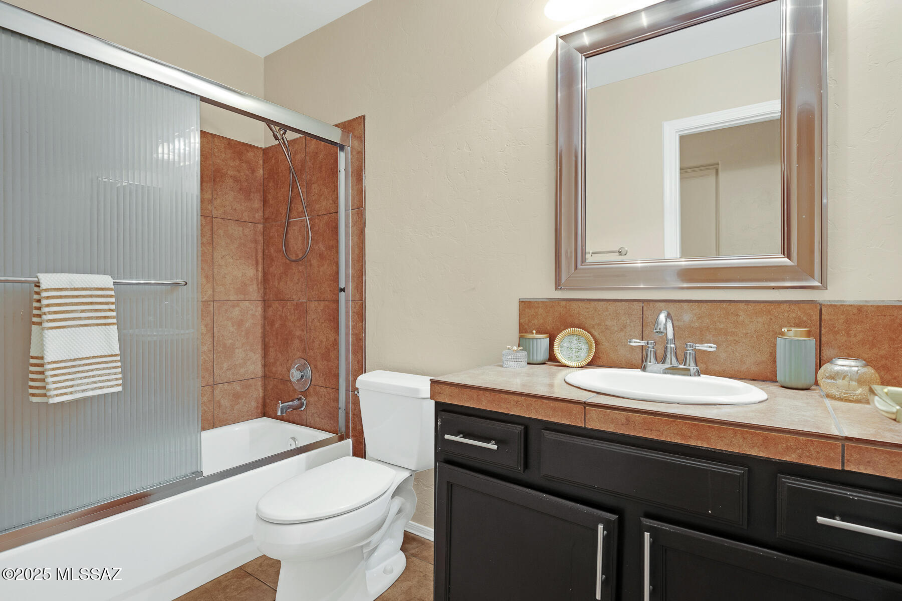 10980 E Siskin Place