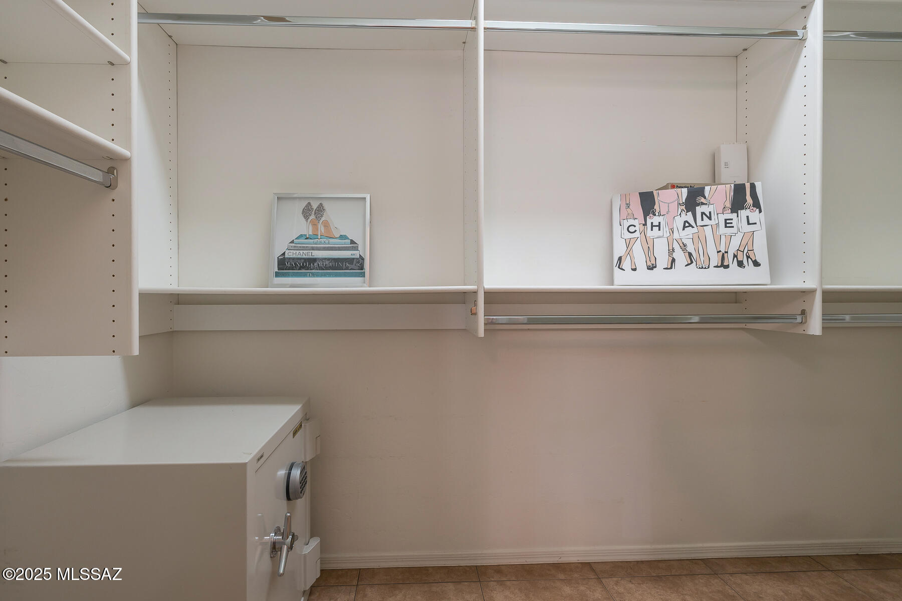 10980 E Siskin Place