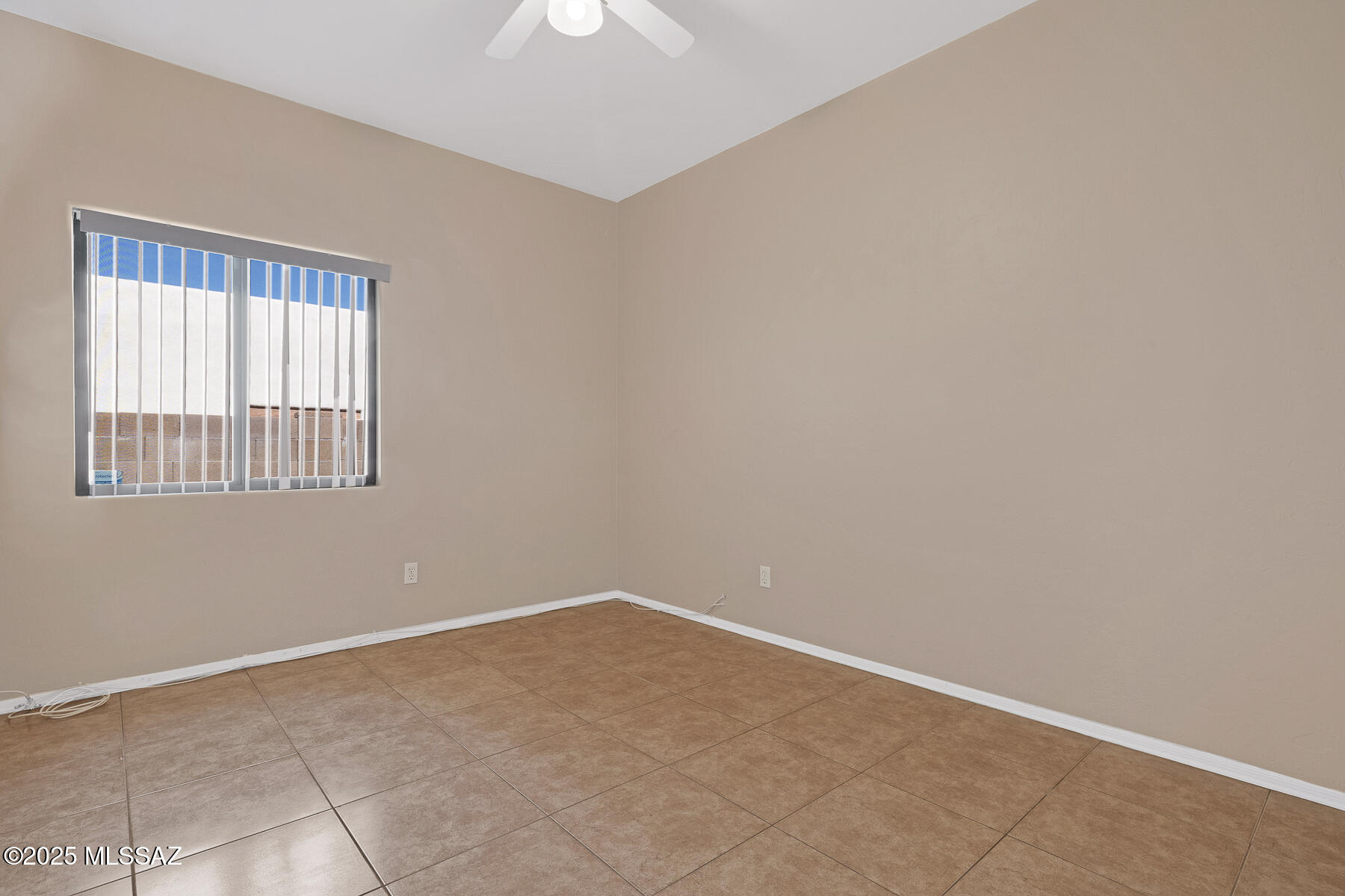 10980 E Siskin Place