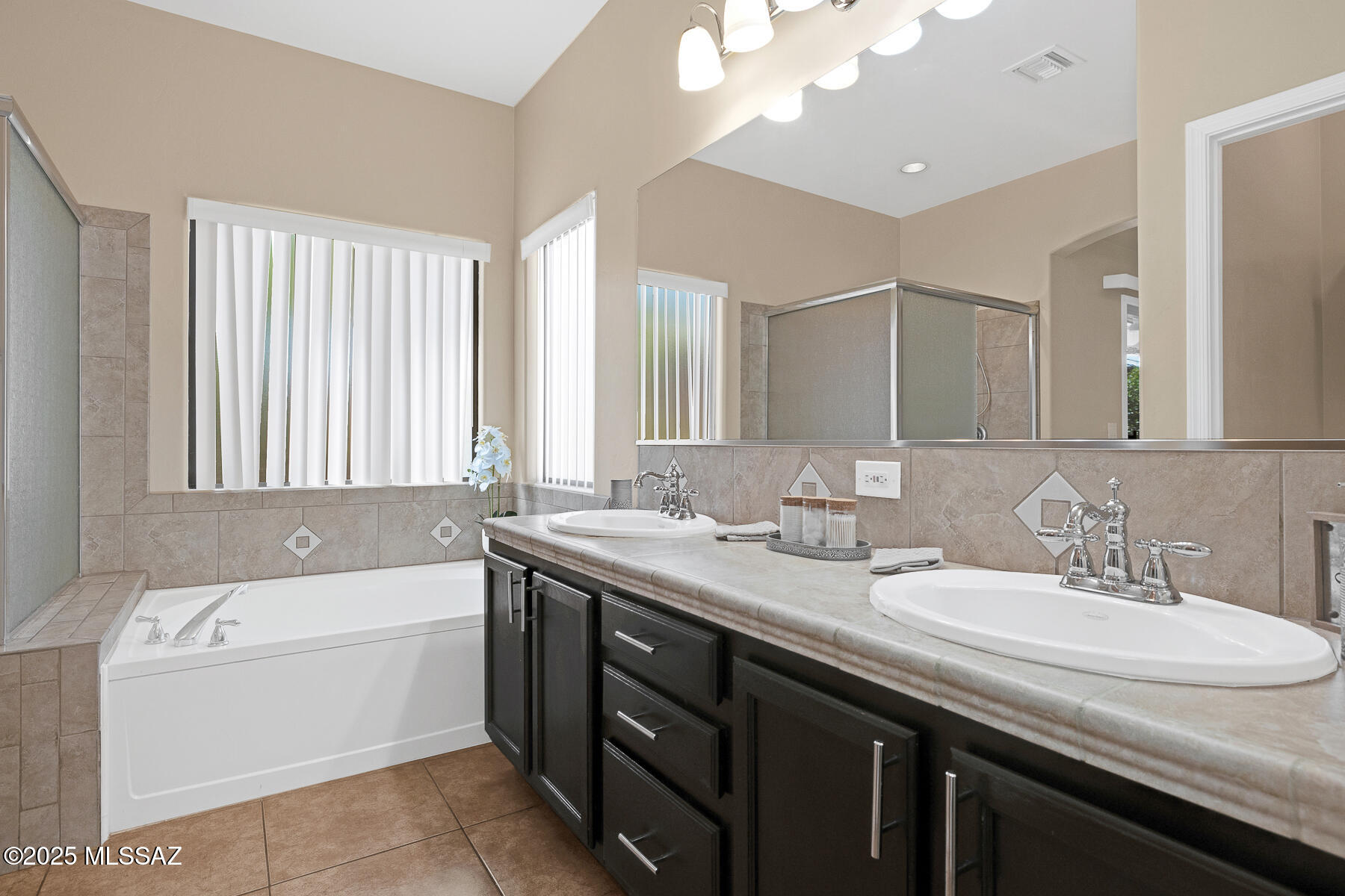 10980 E Siskin Place