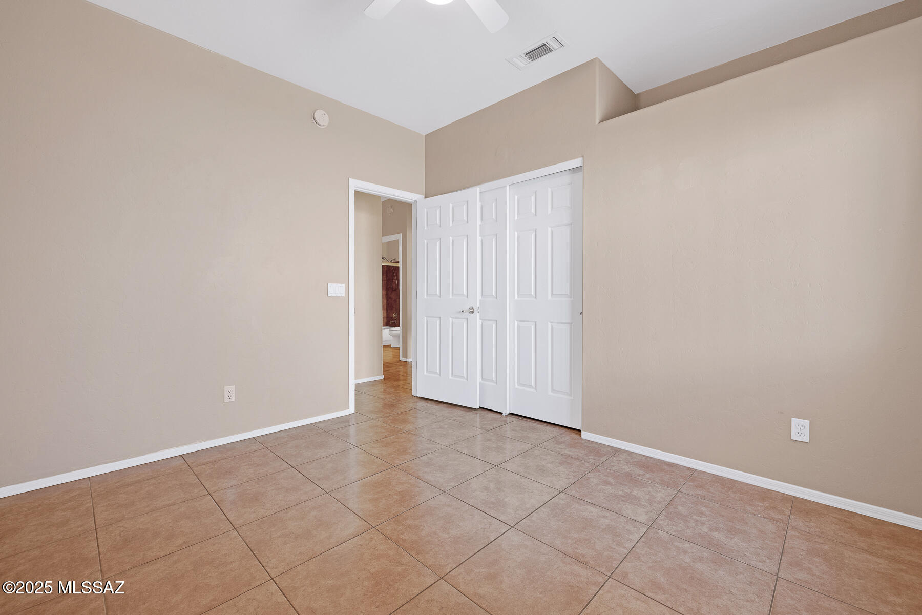 10980 E Siskin Place