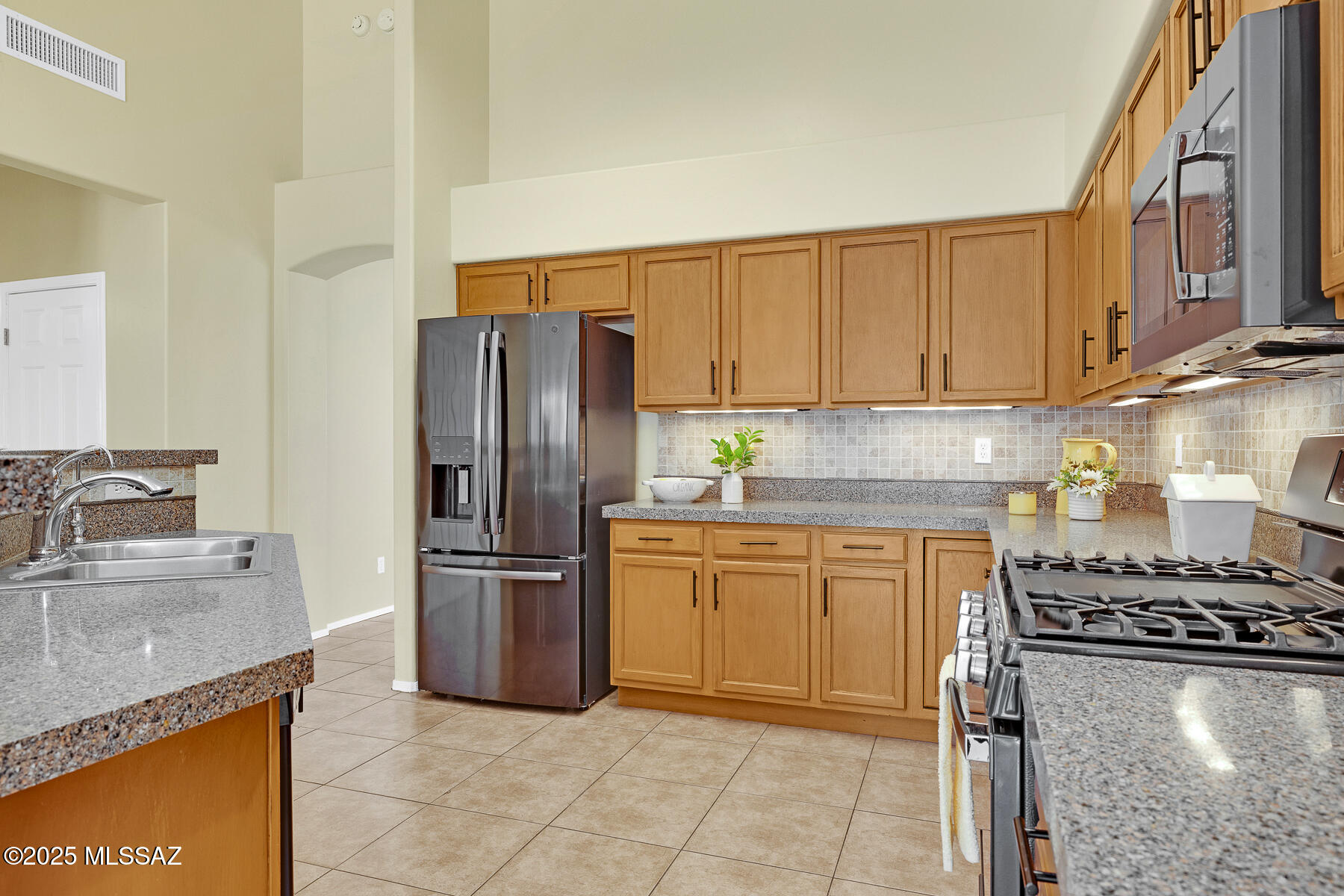 10980 E Siskin Place