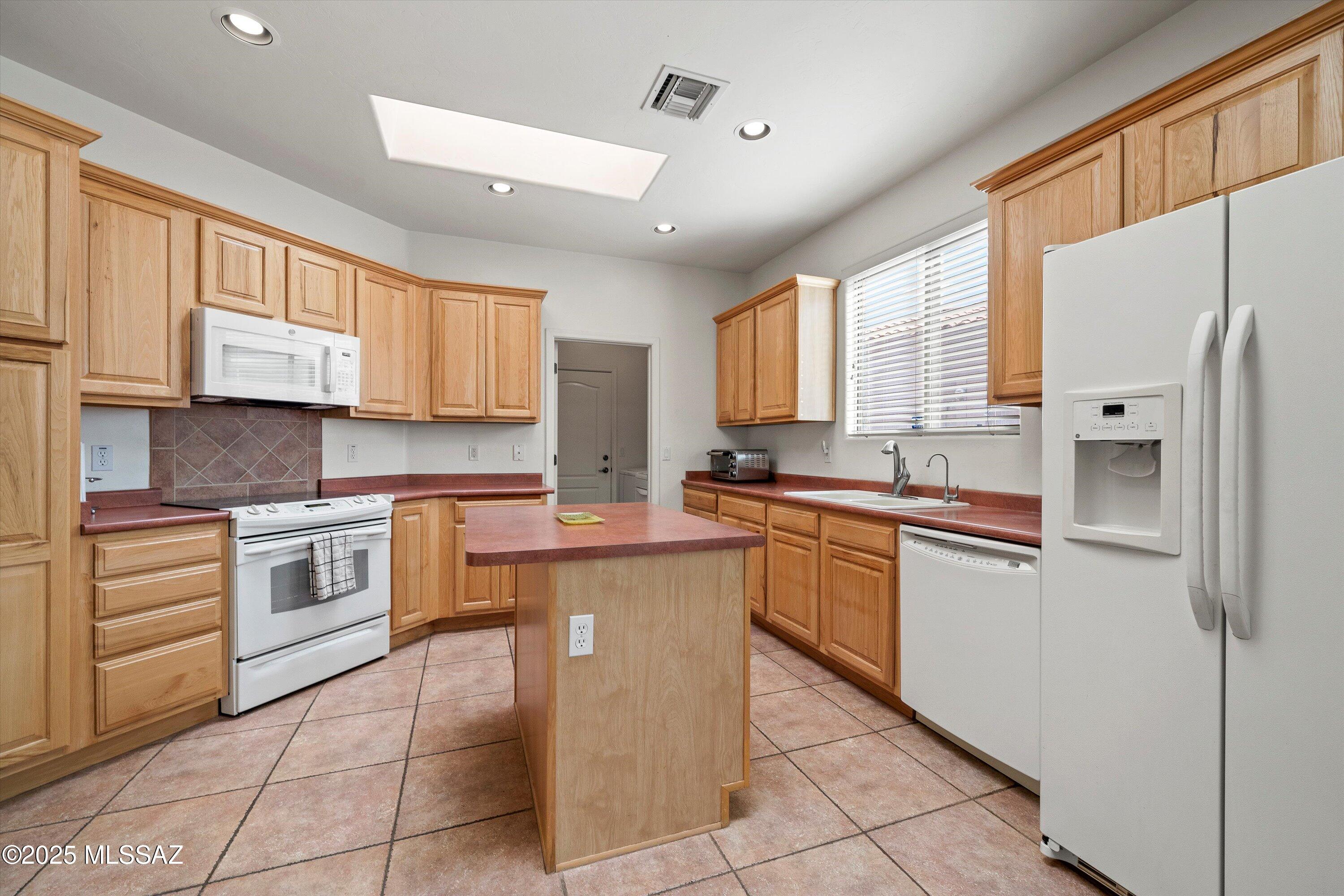 2911 N Placita Rancho Agave