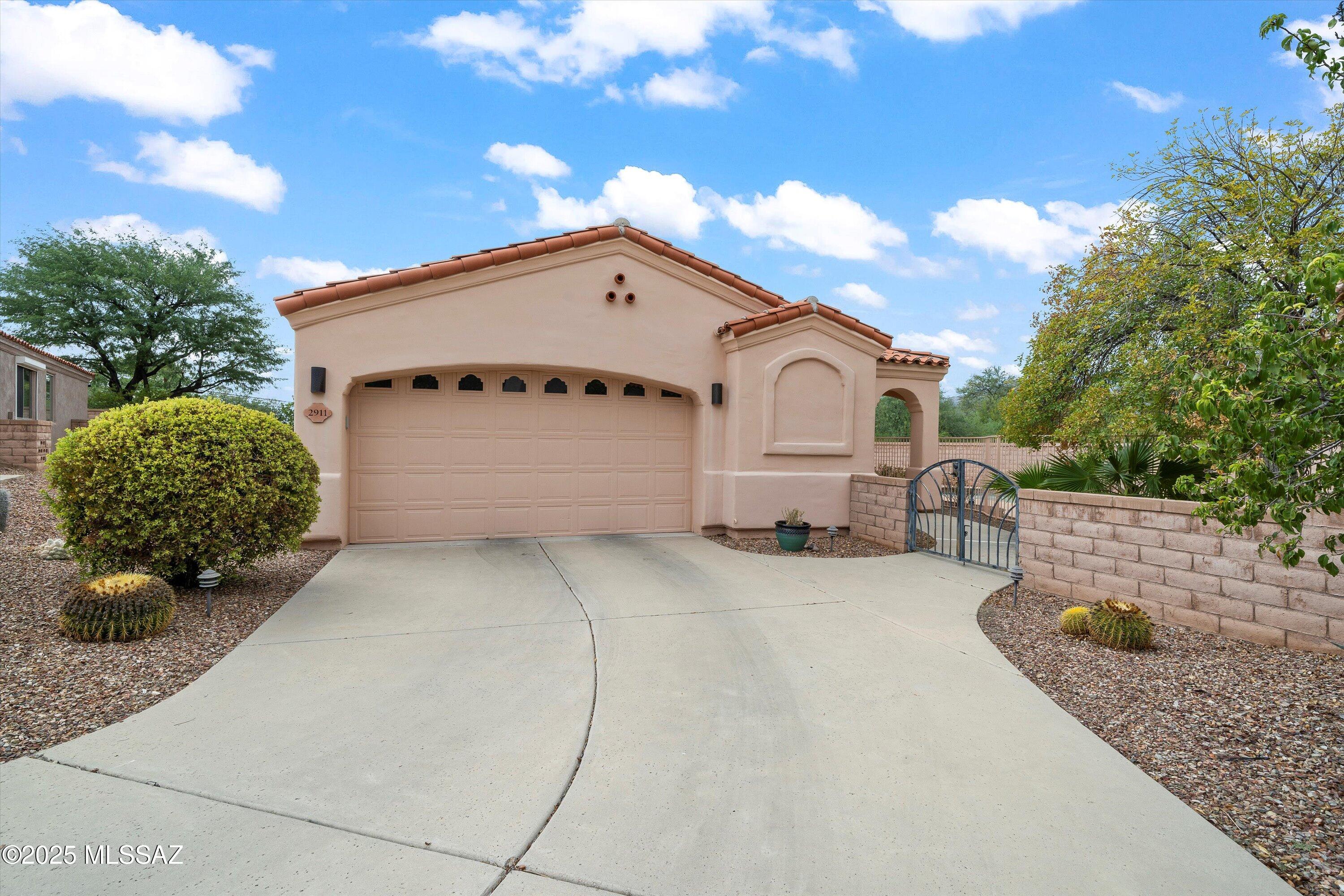 2911 N Placita Rancho Agave