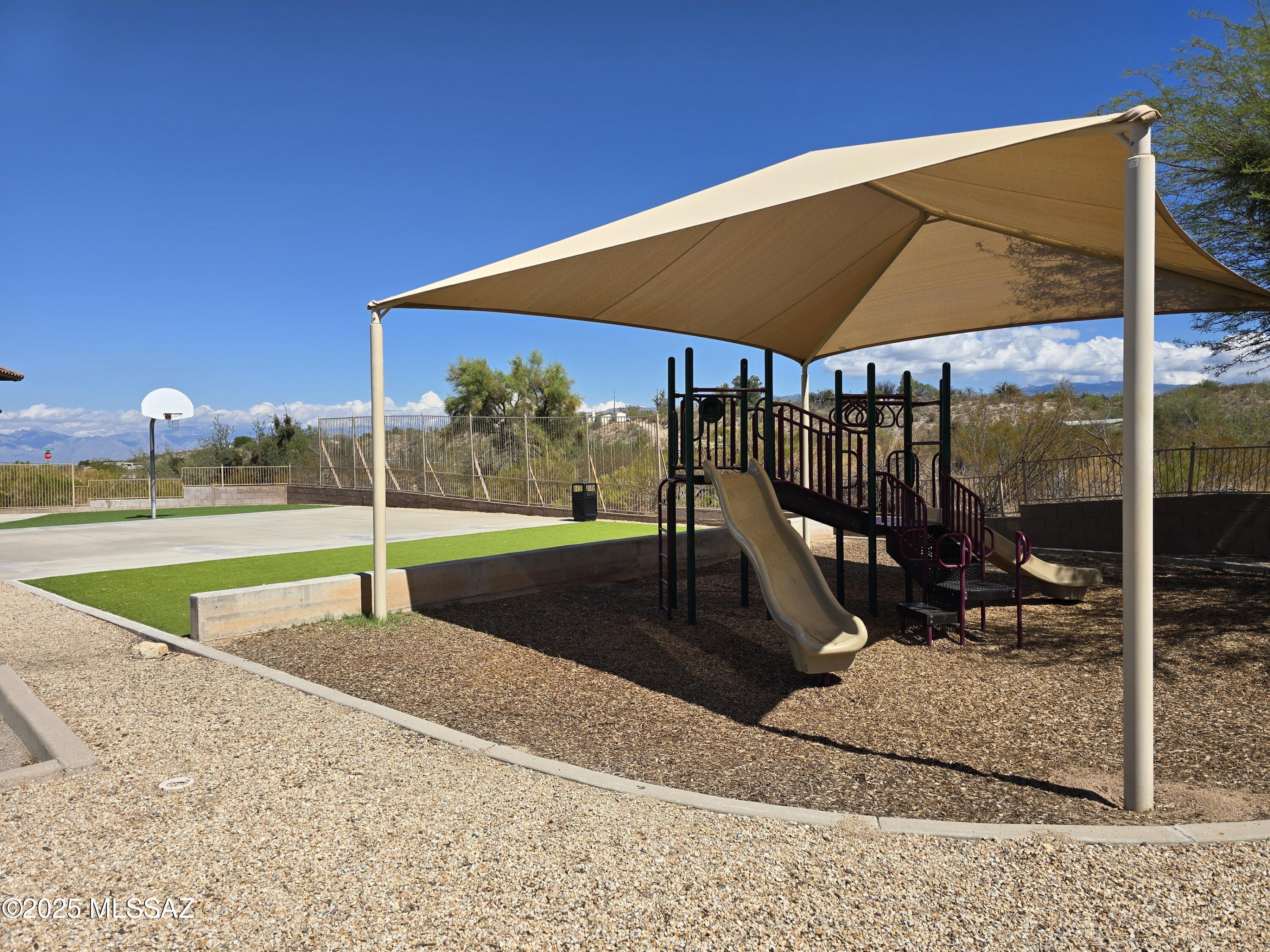 10425 S Painted Mare Drive