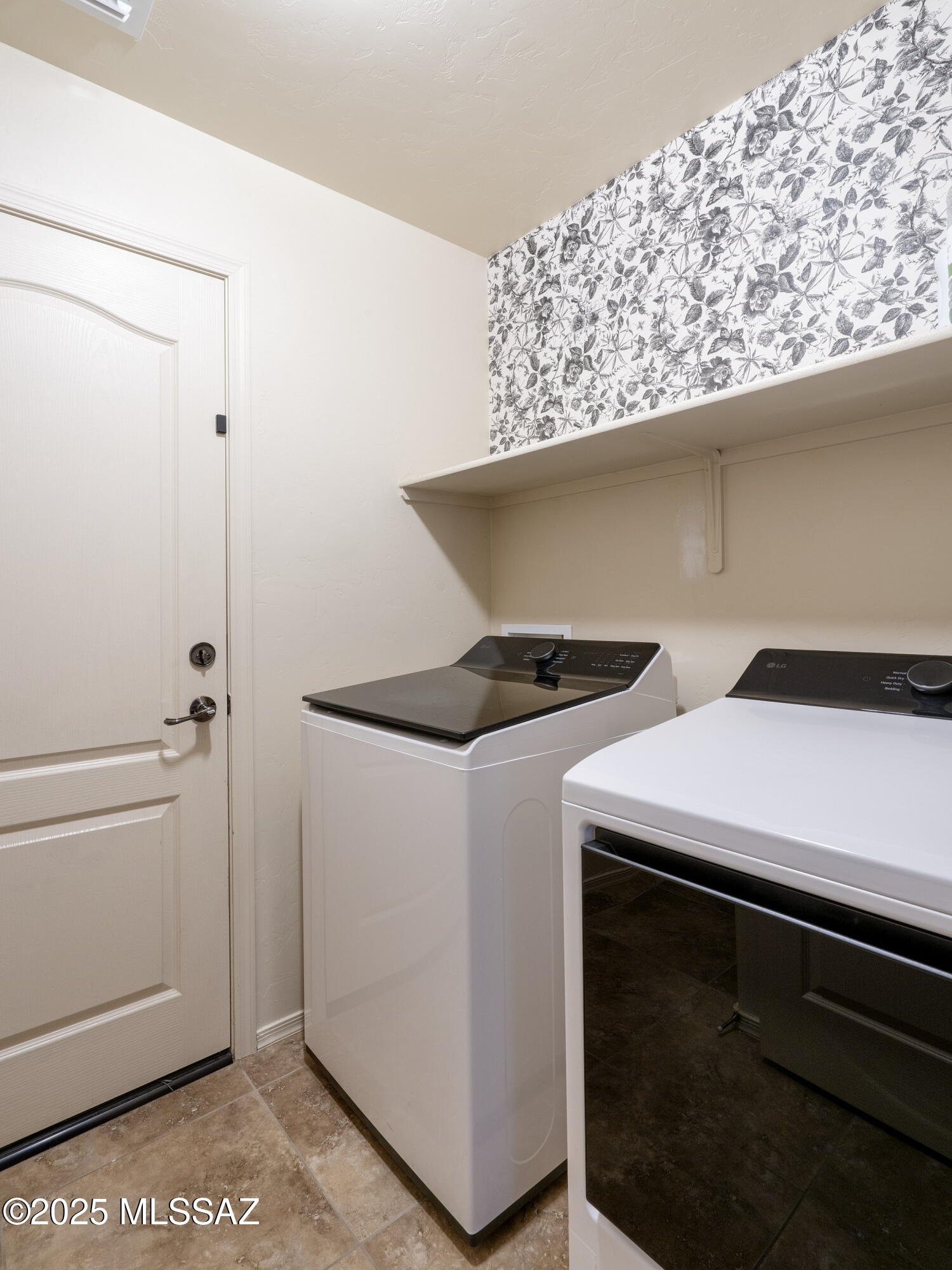 10425 S Painted Mare Drive