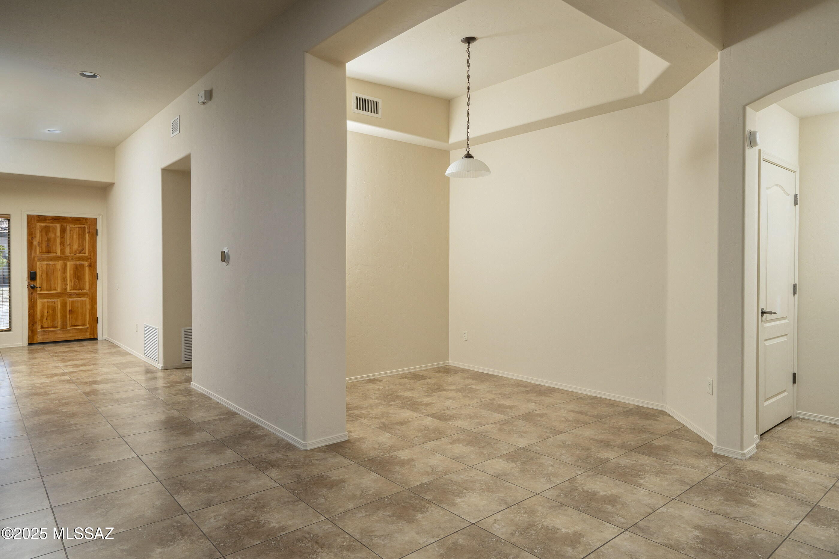 10425 S Painted Mare Drive