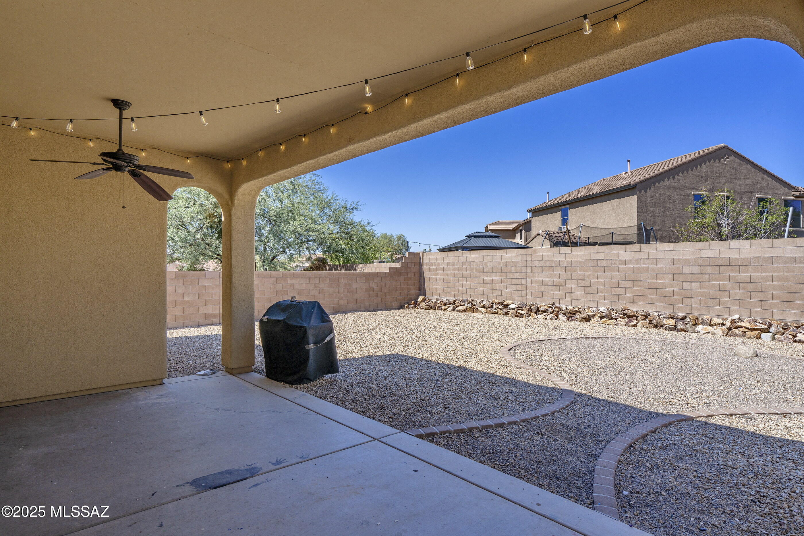 10425 S Painted Mare Drive