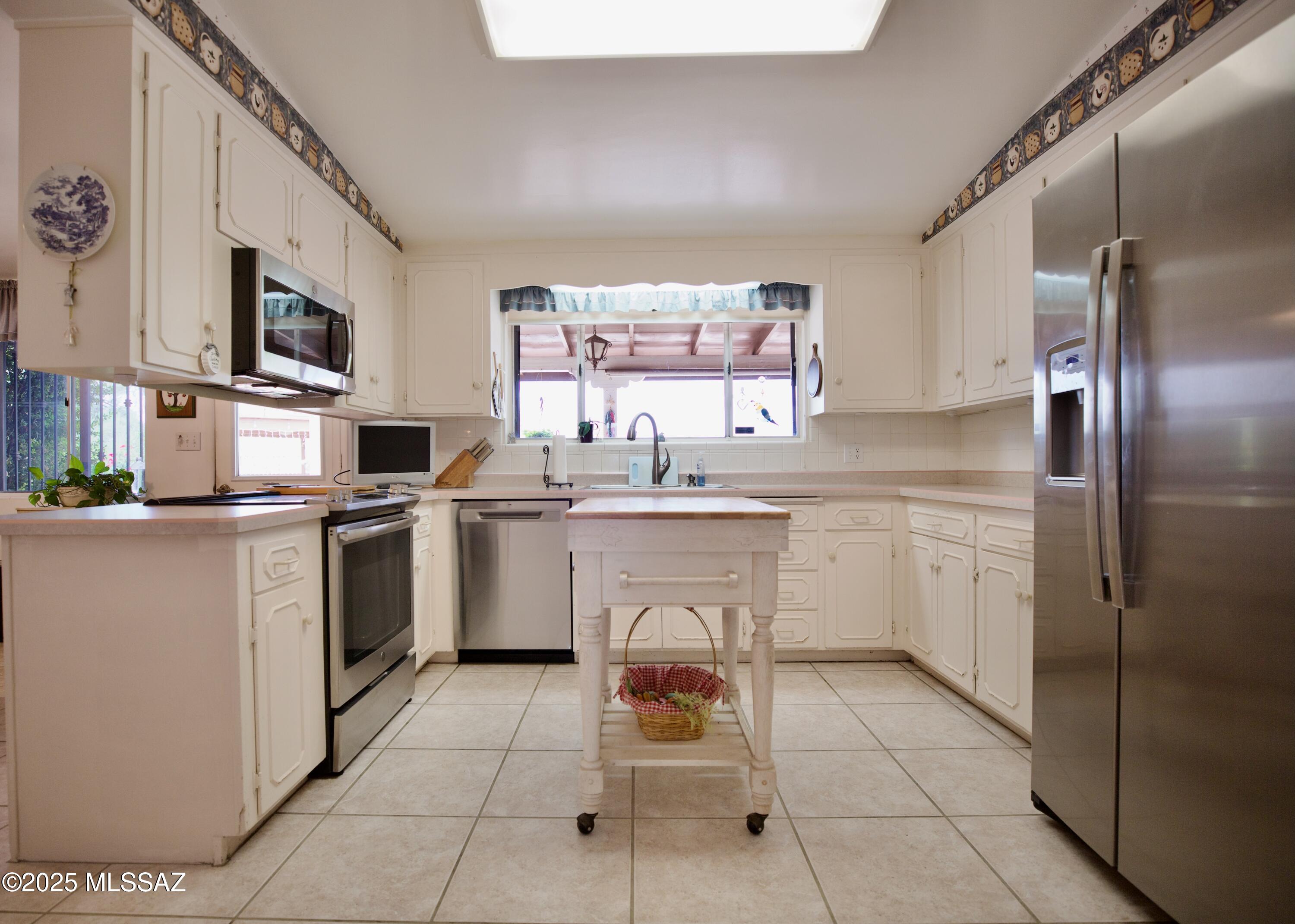 7241 N San Pasquale Avenue