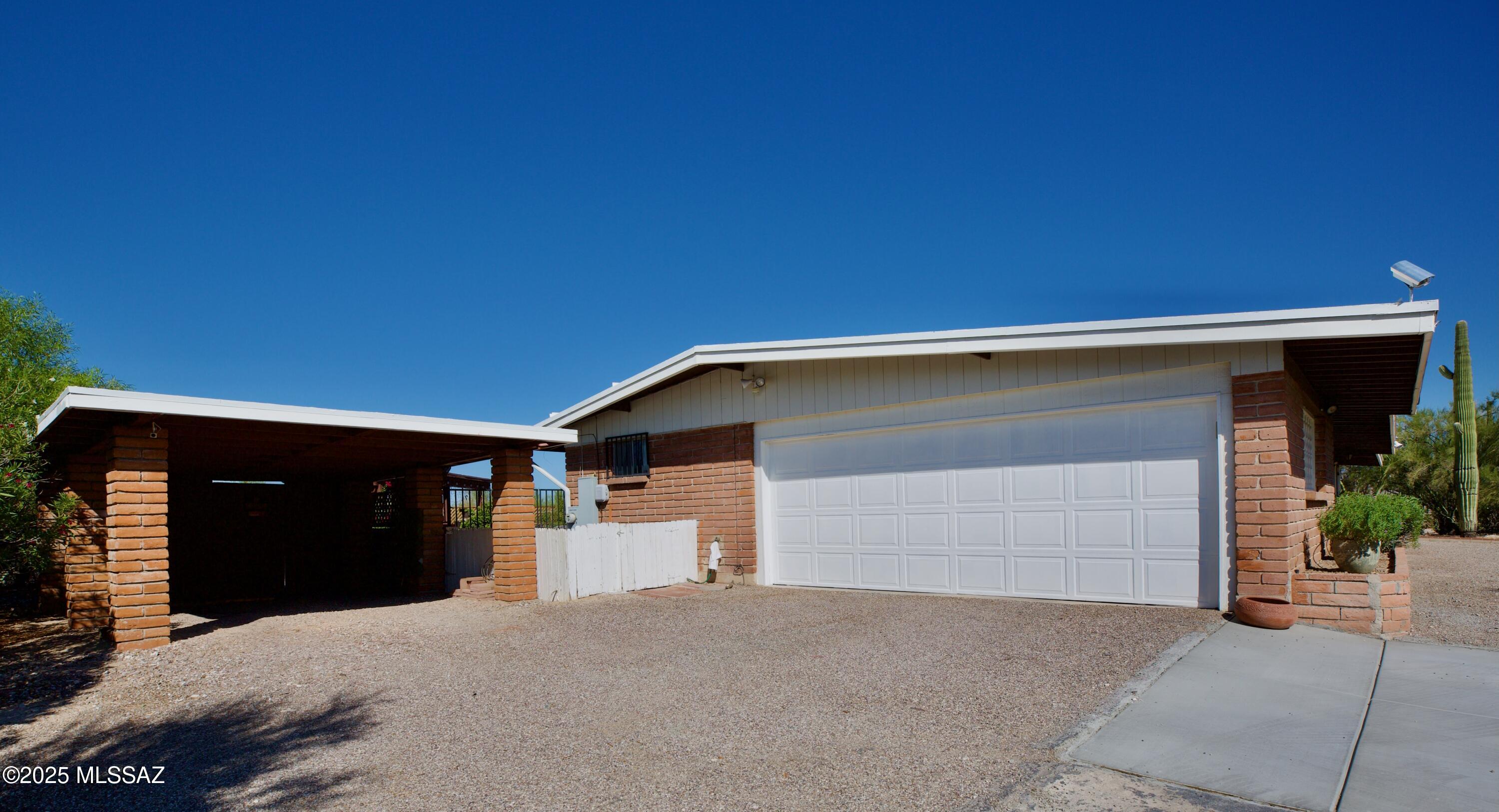 7241 N San Pasquale Avenue