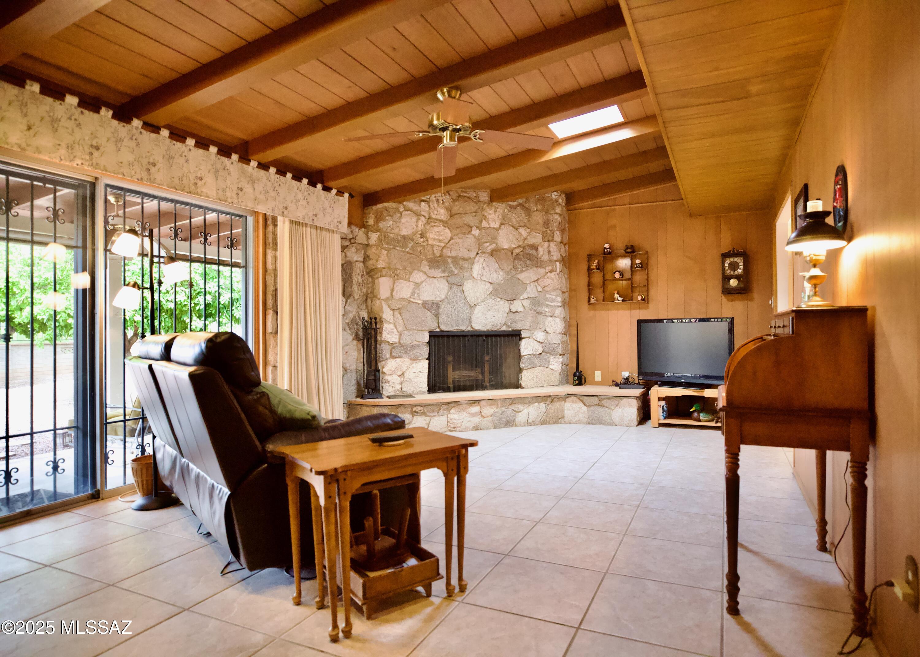 7241 N San Pasquale Avenue