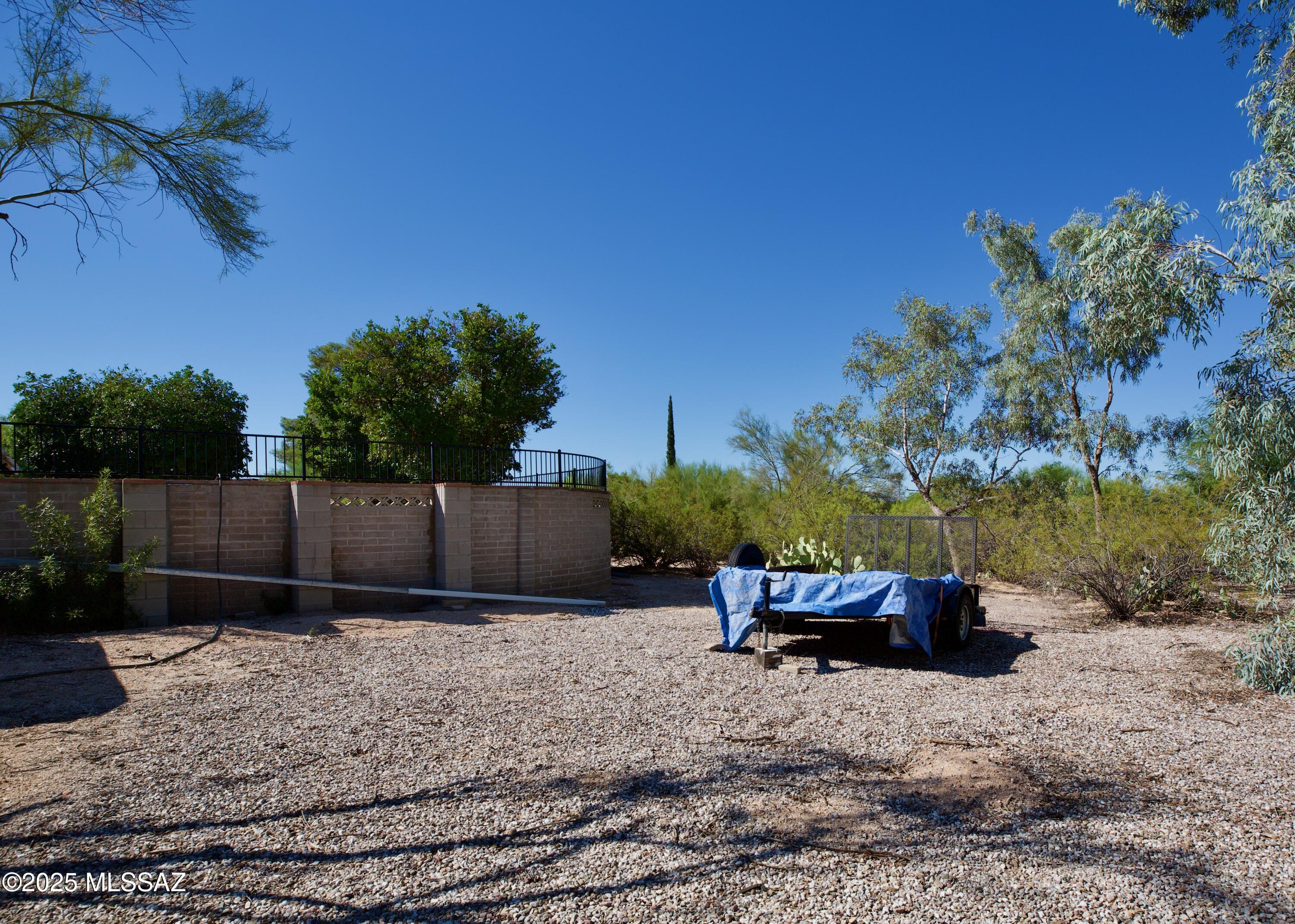 7241 N San Pasquale Avenue