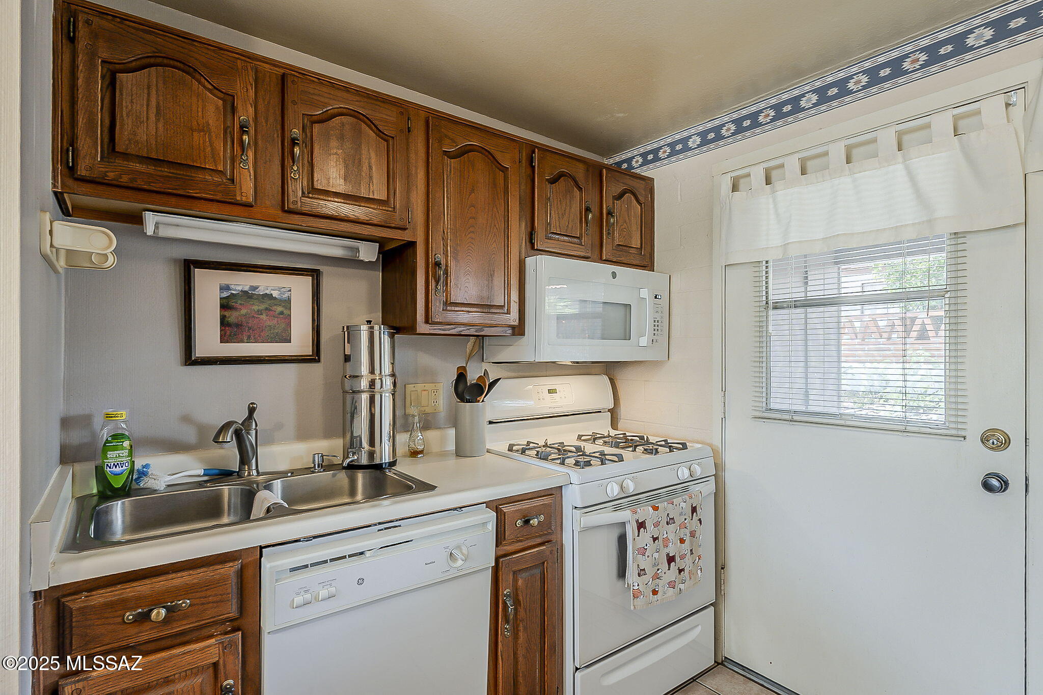 146 S Paseo Quinta Unit: D