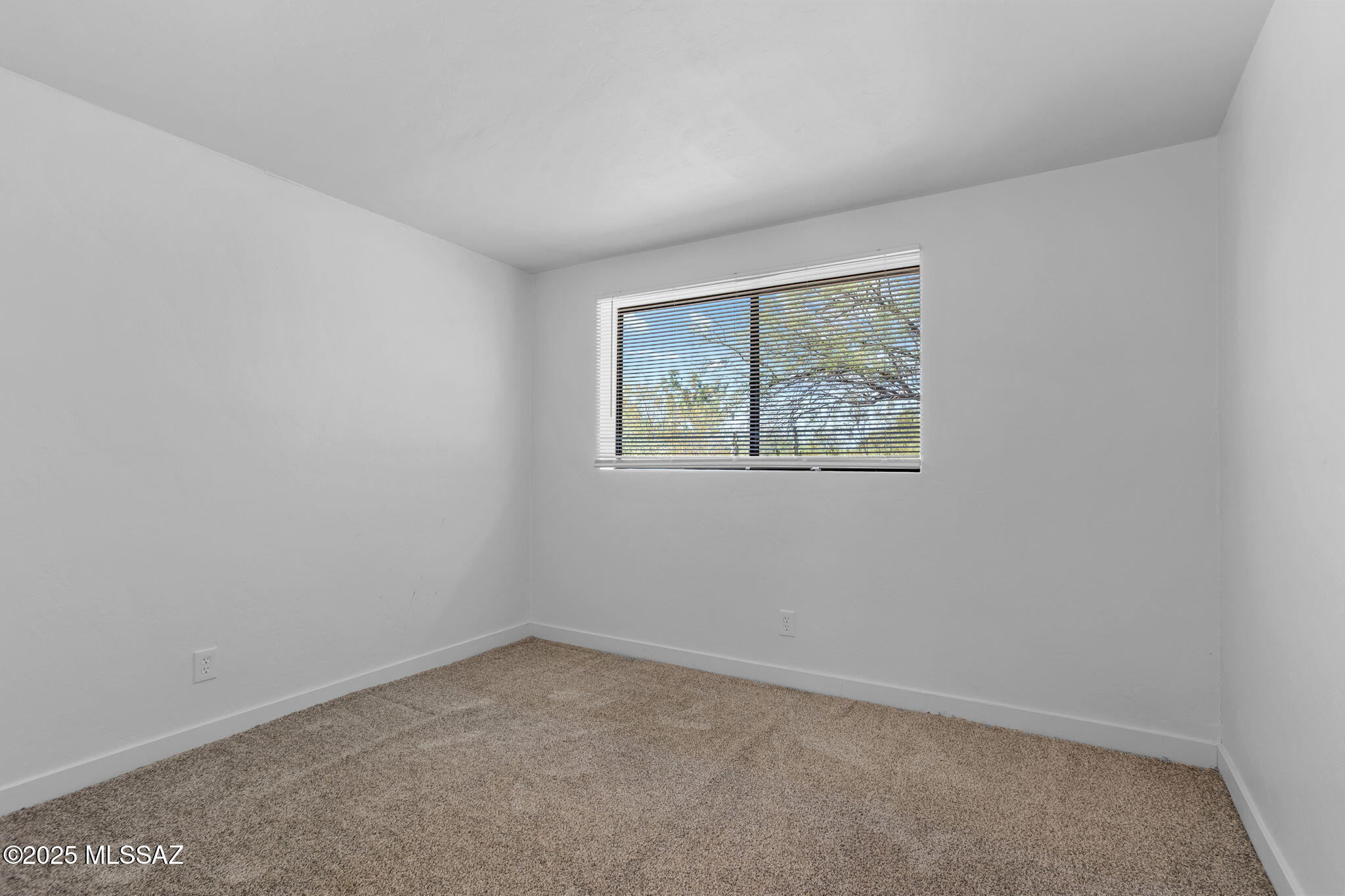 9412 E Loma Linda Place