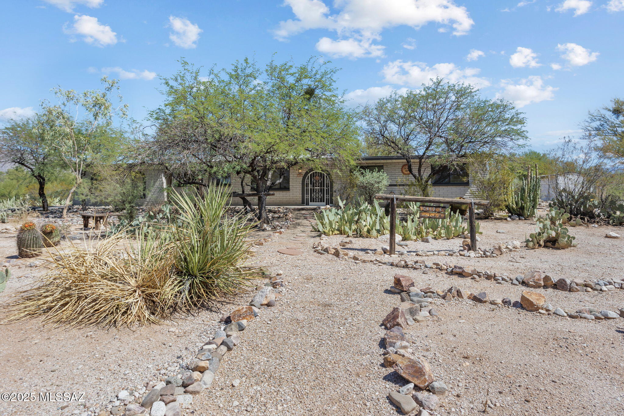 9412 E Loma Linda Place